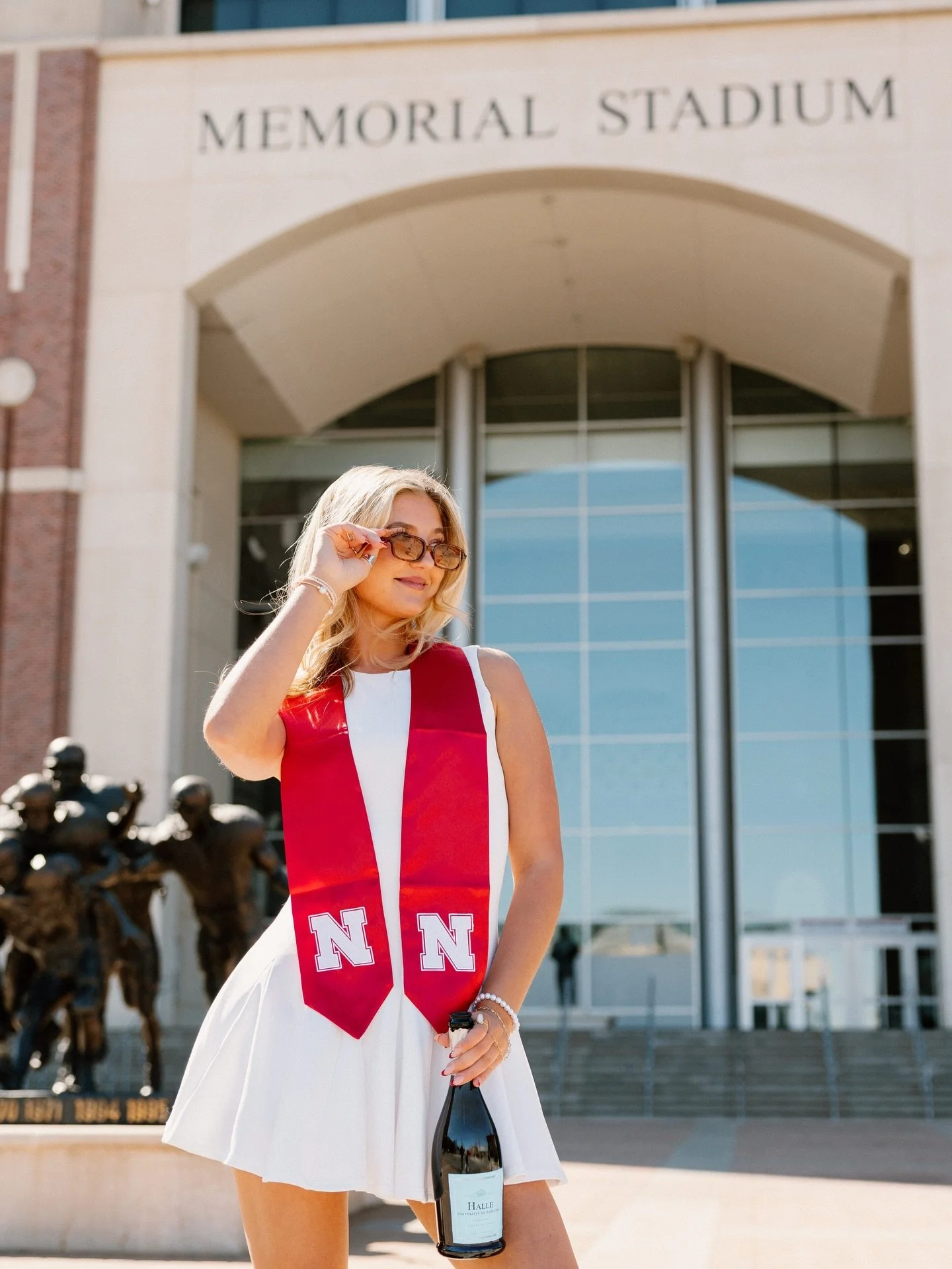 let the grad celebrations begin!!! 🍾🤍🎈