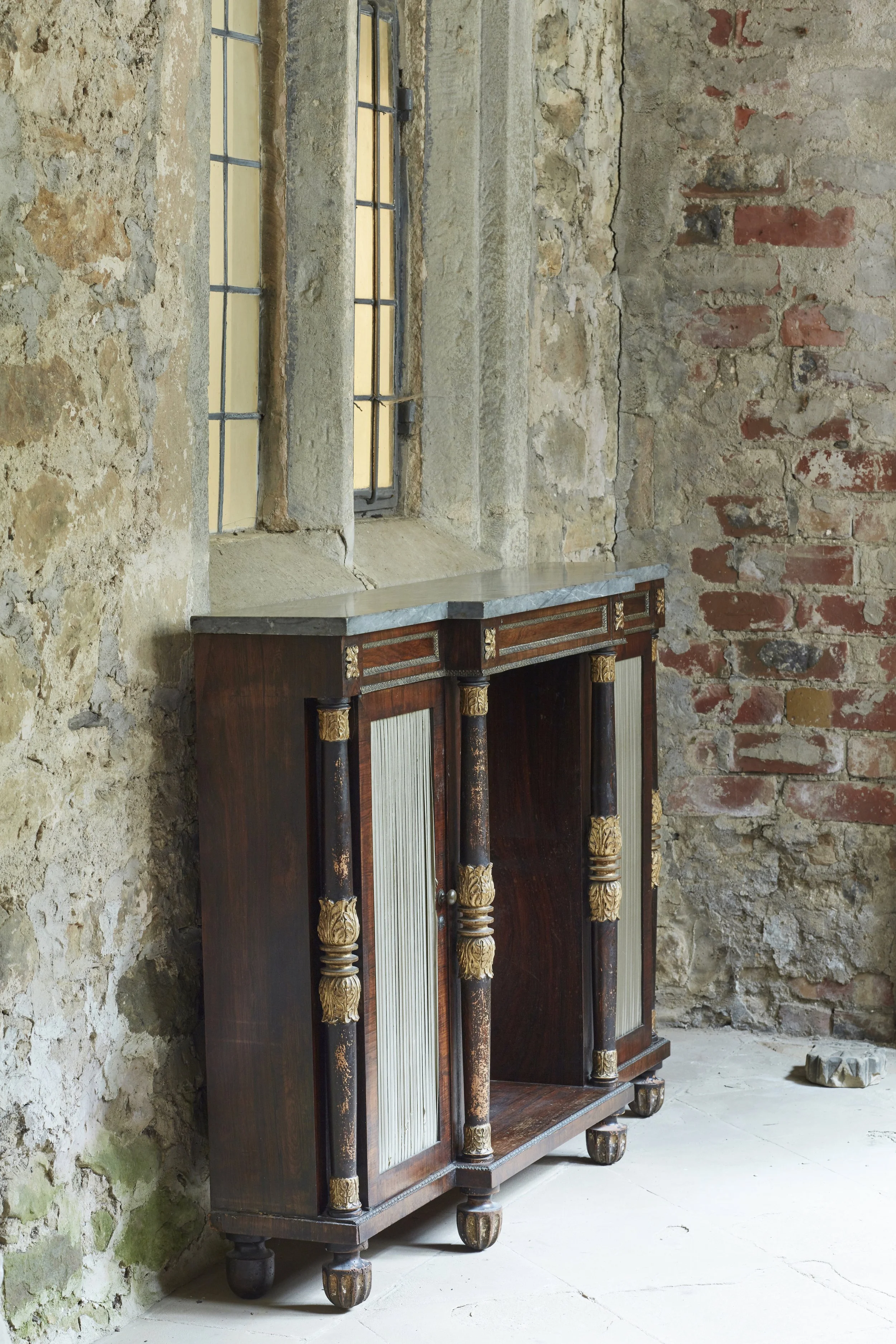 A REGENCY PERIOD ROSEWOOD CREDENZA 1.jpg