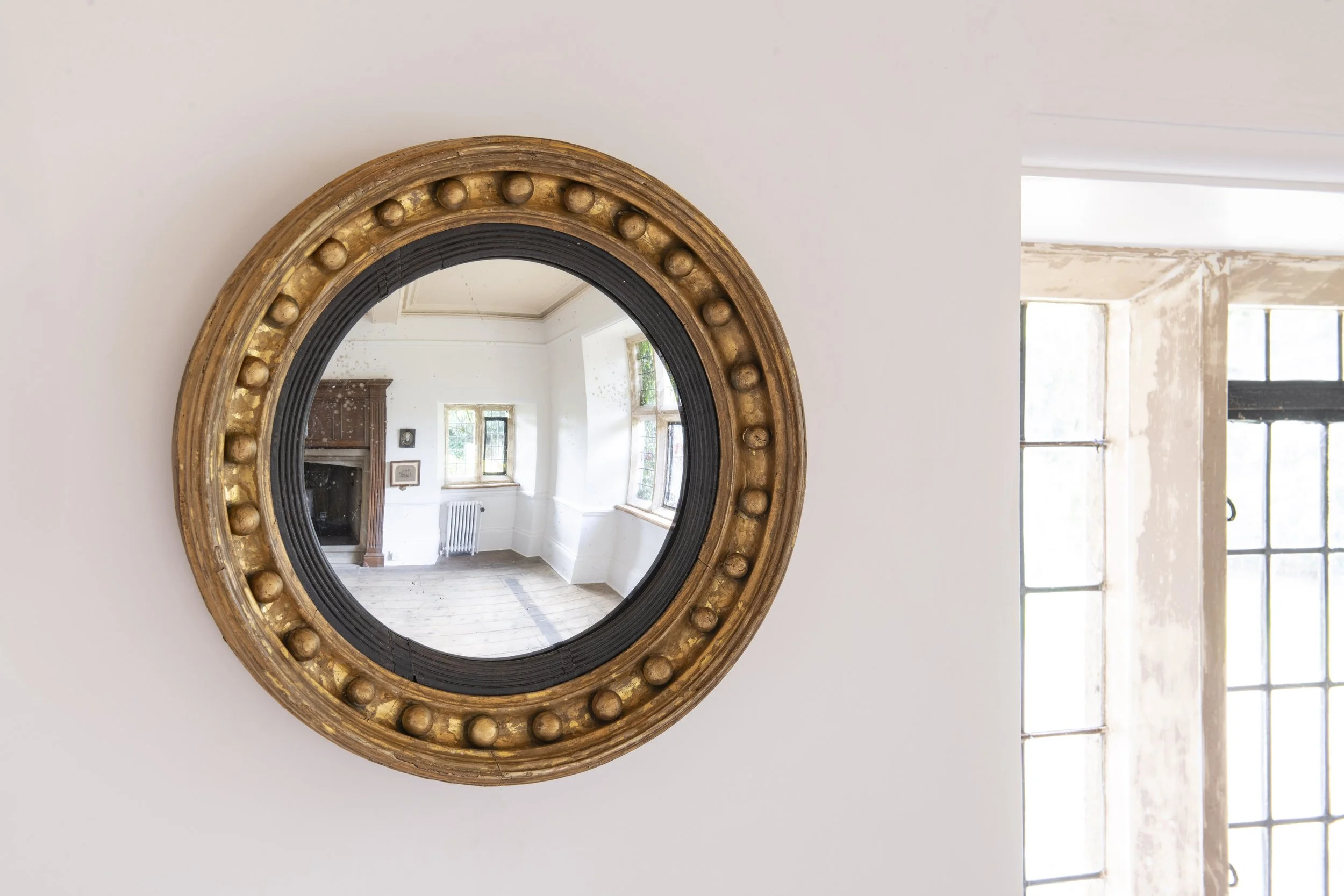 mirror-convex-regency-period2.jpg