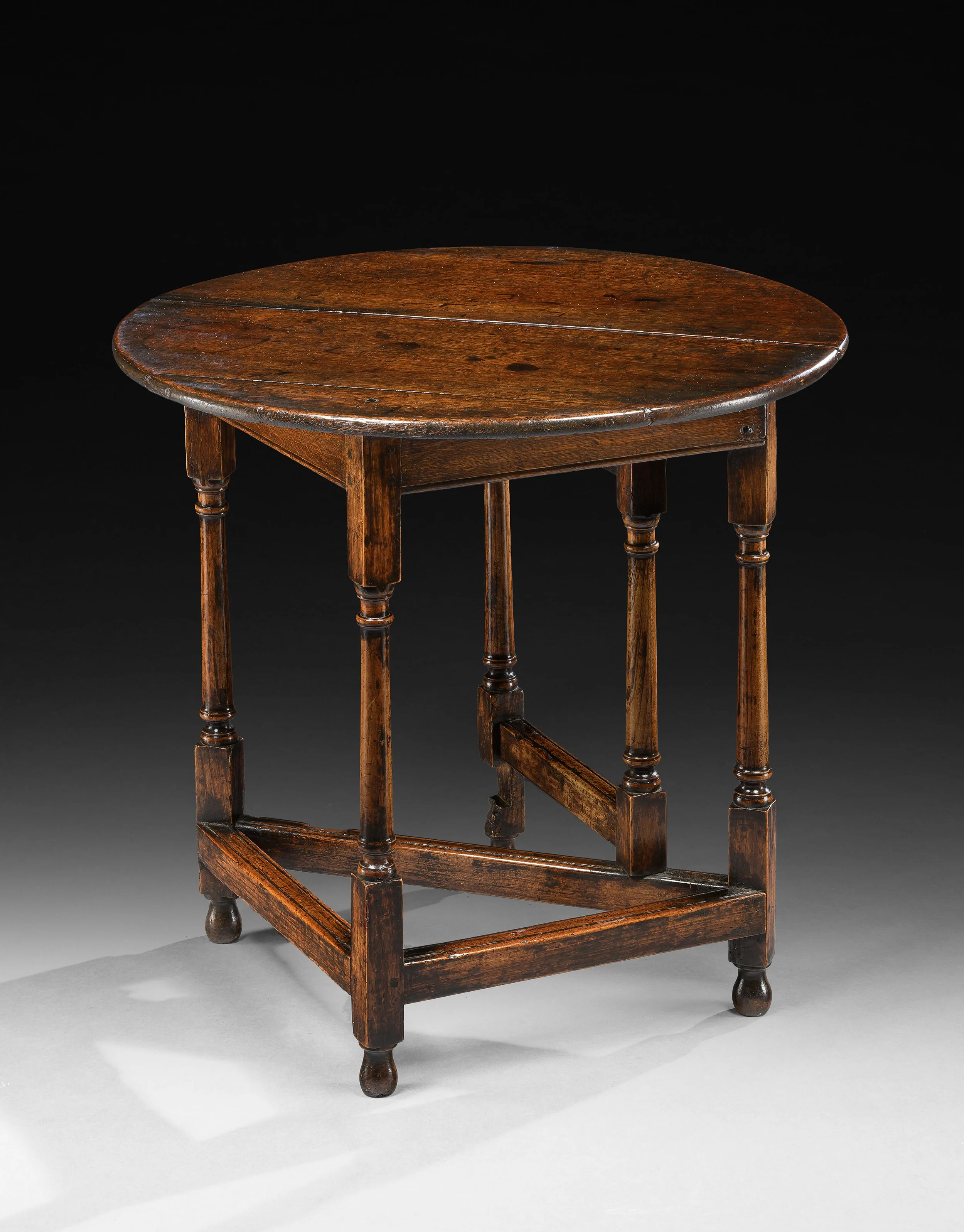 oak-drop-lead-table1.jpg