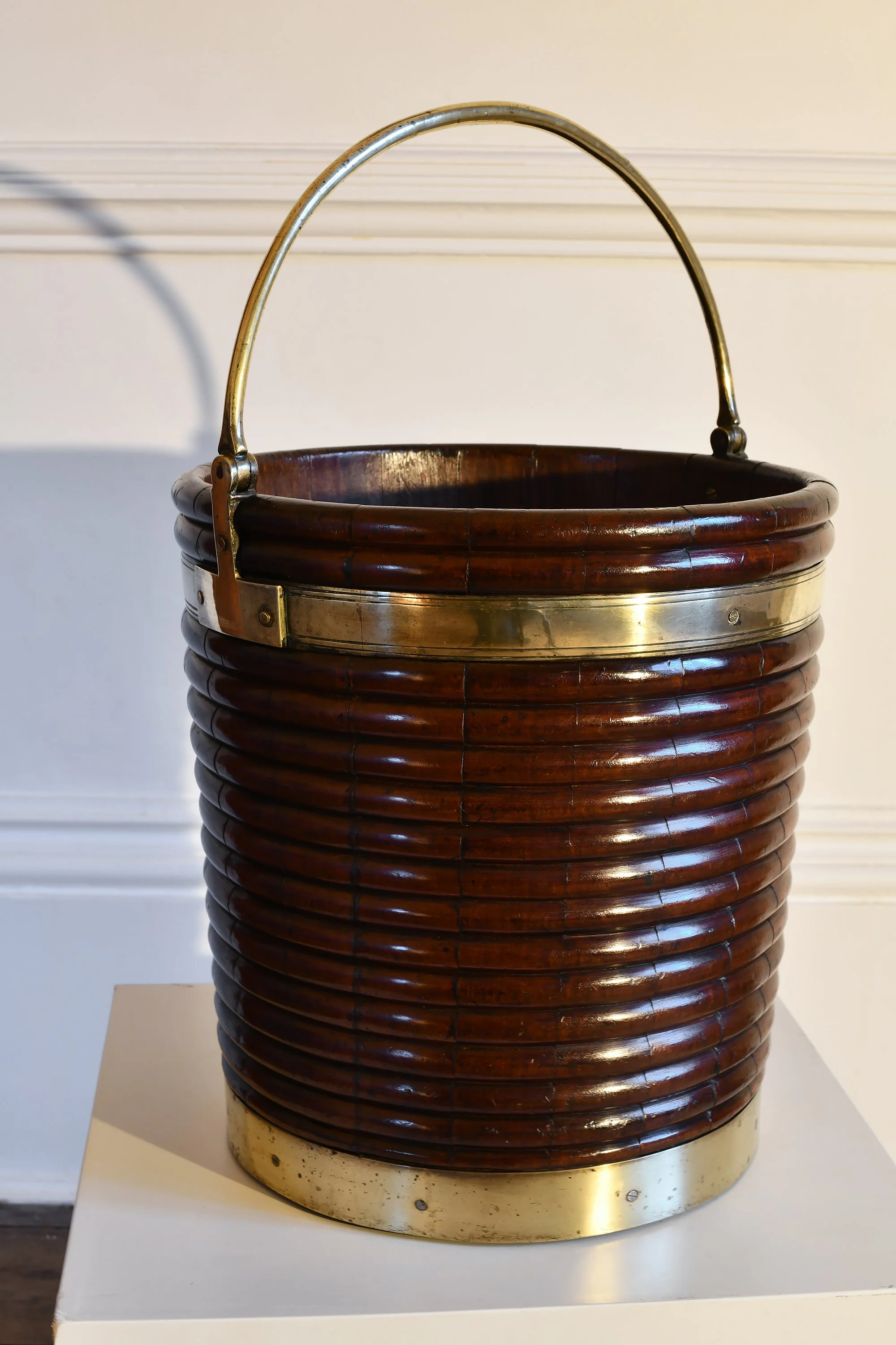 peat-bucket-brass-mahogany2.jpg