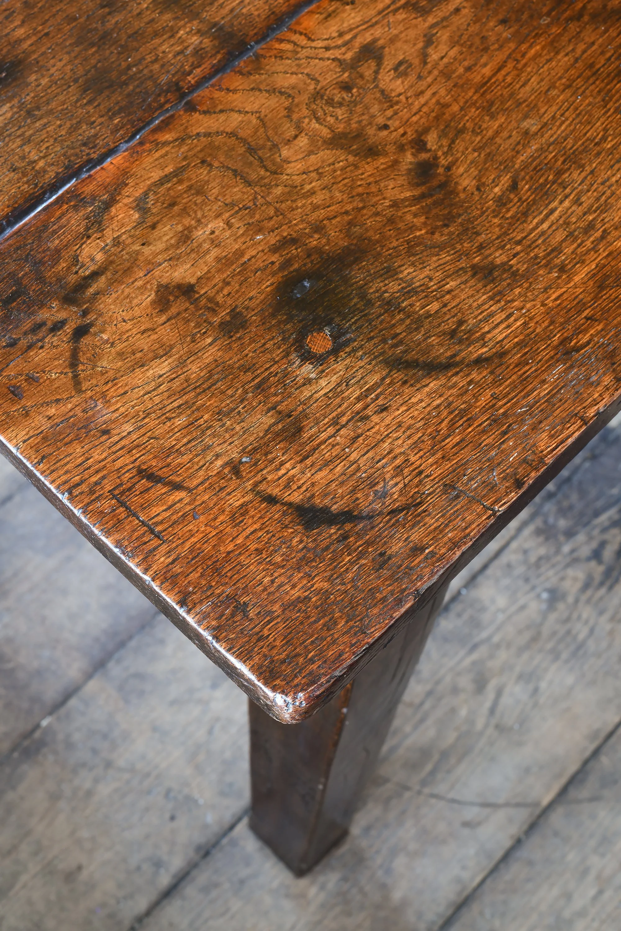 farmhouse-table-oak5.jpg