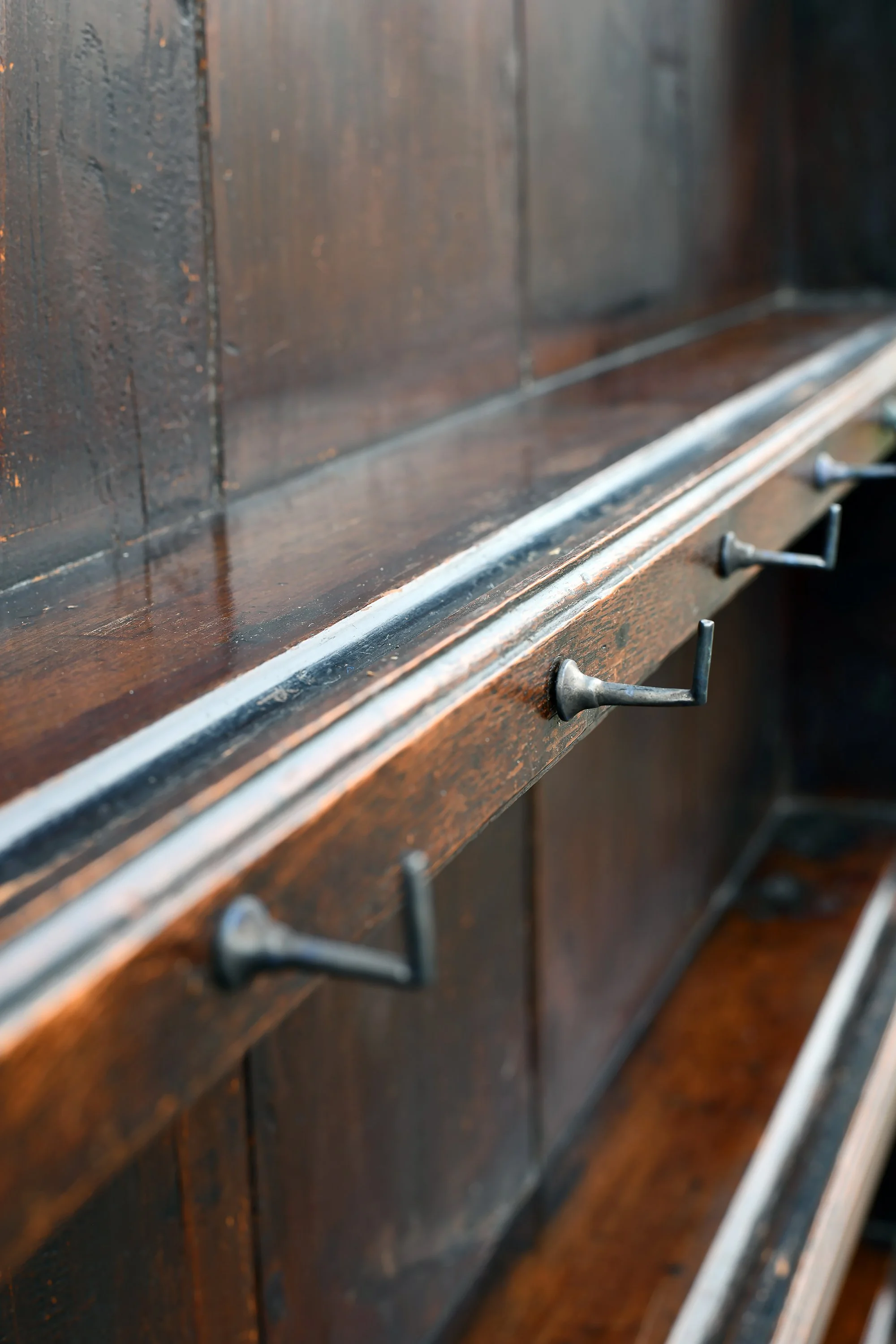canopy-dresser3.jpg