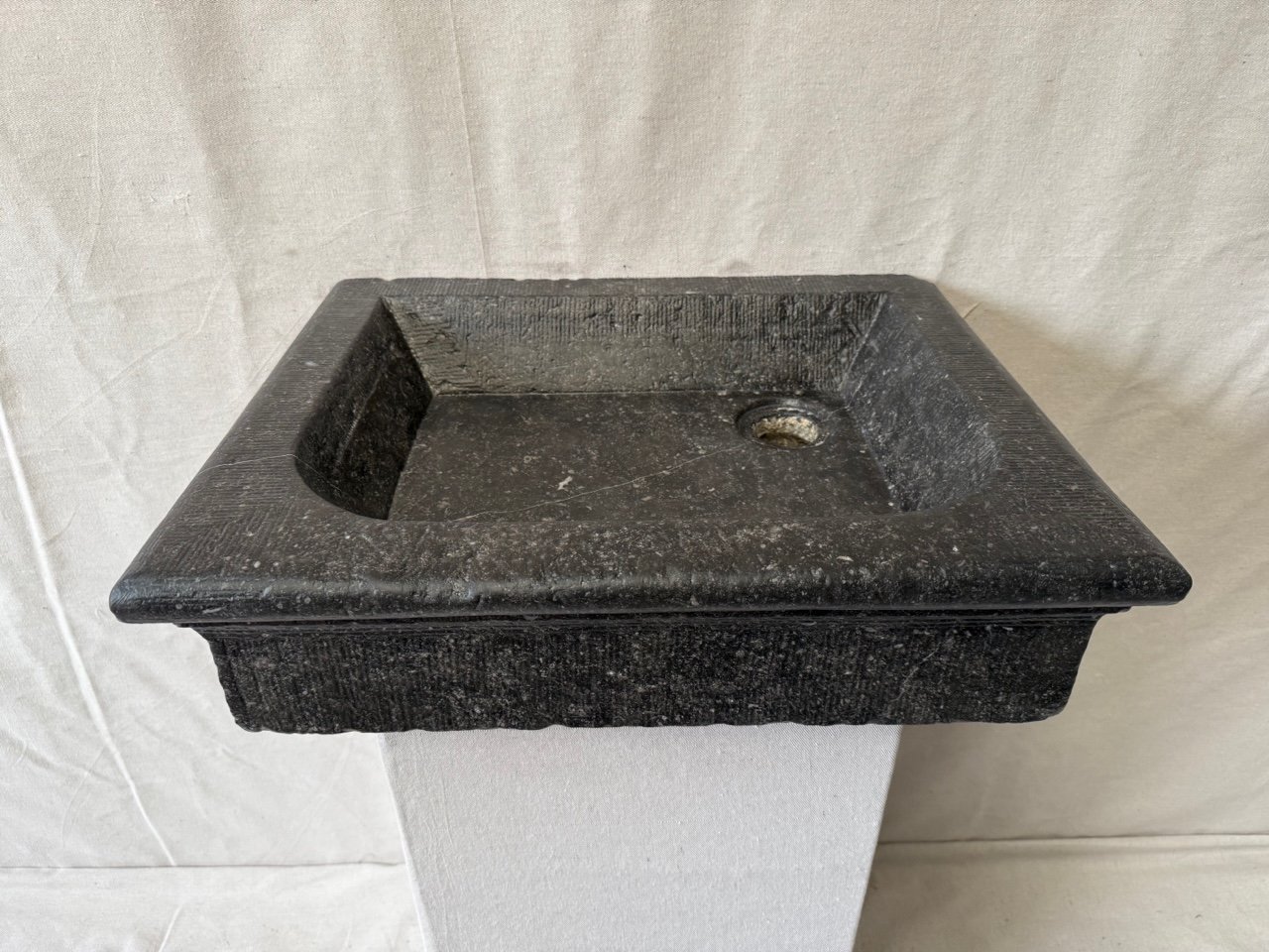 sink-dutch-limestone1.jpeg