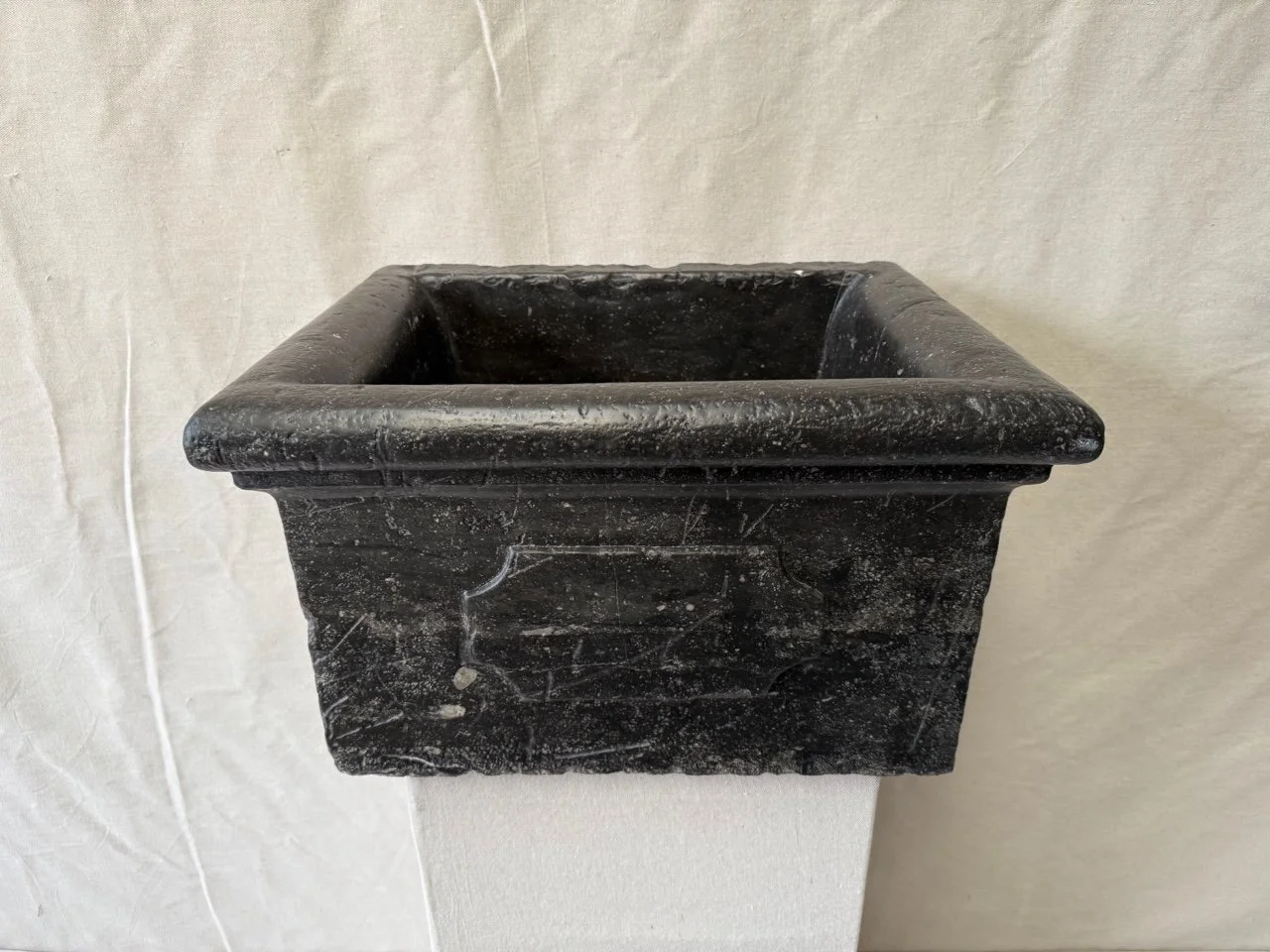 sink-dutch-limestone-rare2.jpeg