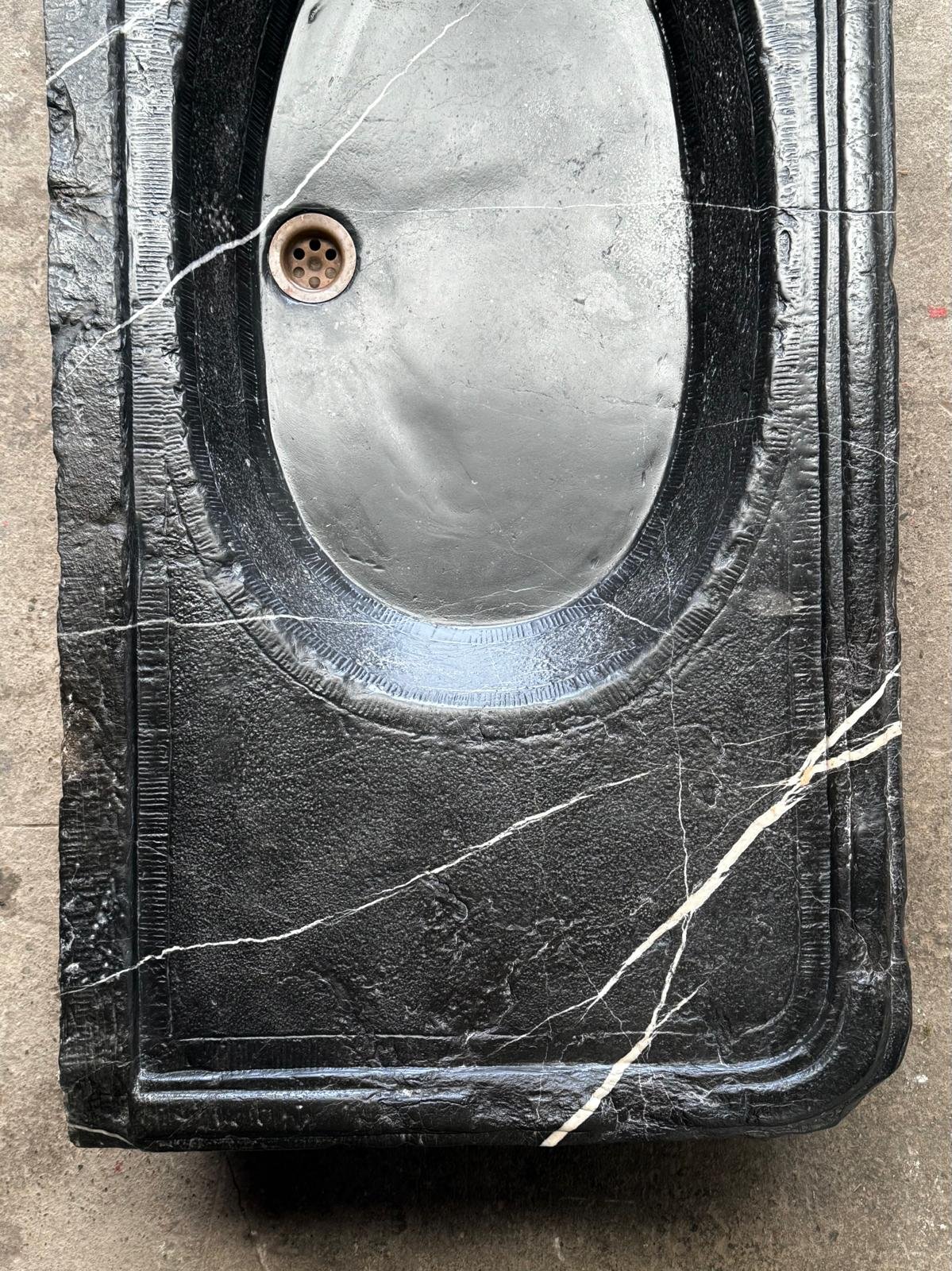 Click image to view in new window, left or right arrow to see previous or next image.