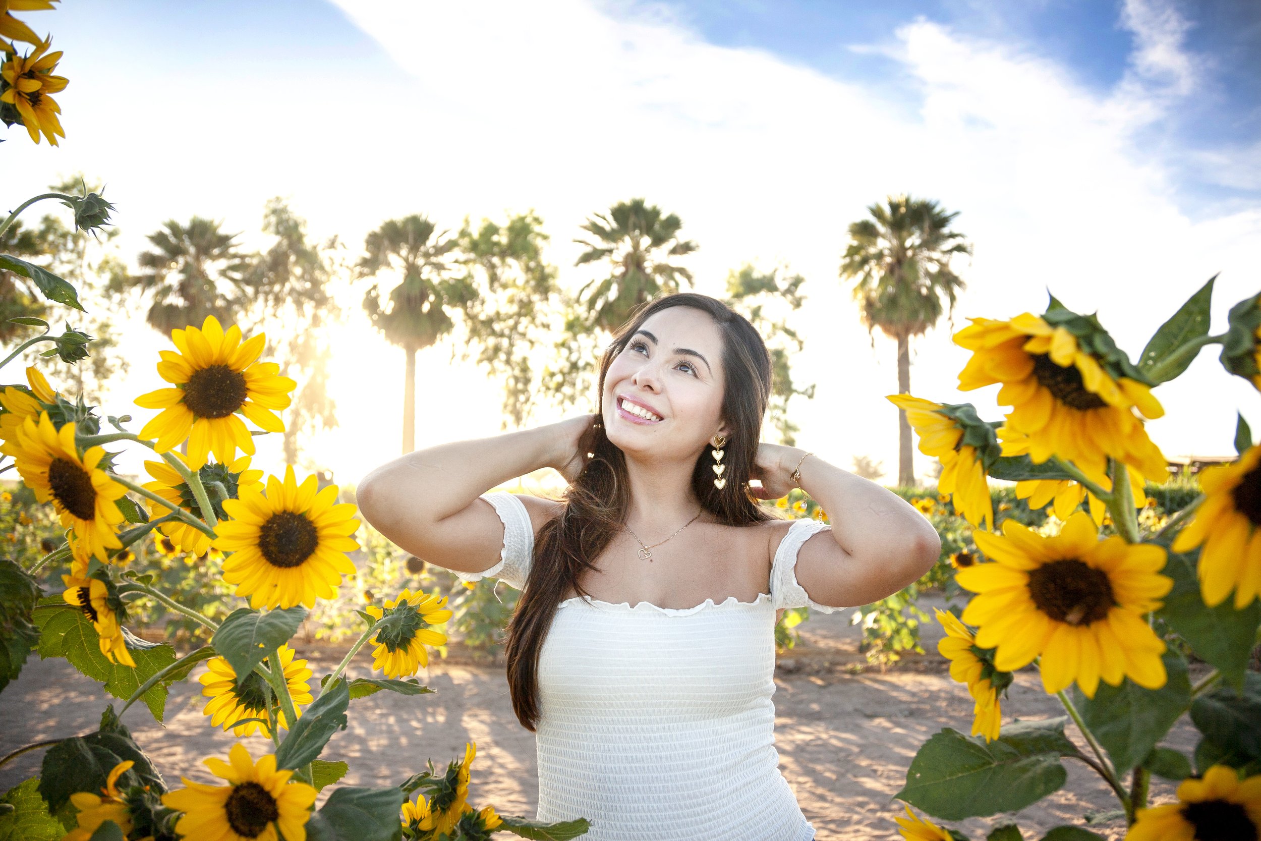 CINDY_SUNFLOWERS016.JPG