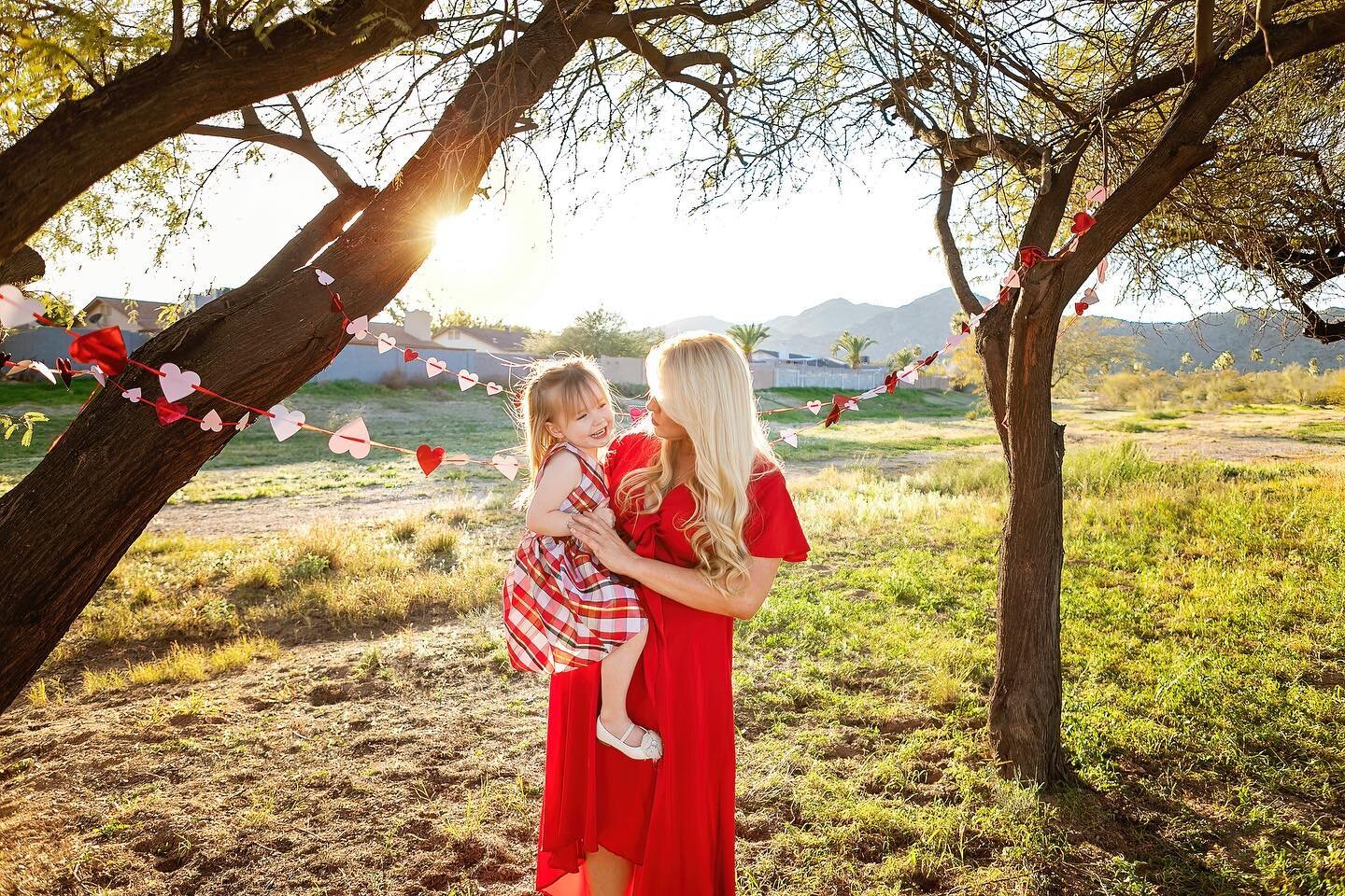 I have always wanted to do a Valentines themed photo shoot and a couple weeks ago I got the chance! Here&rsquo;s Vicki with her toddler amongst the valentines. ❤️❤️

Next up: wildflower photo shoots, Easter egg hunt photo shoots, and  Mother&rsquo;s 