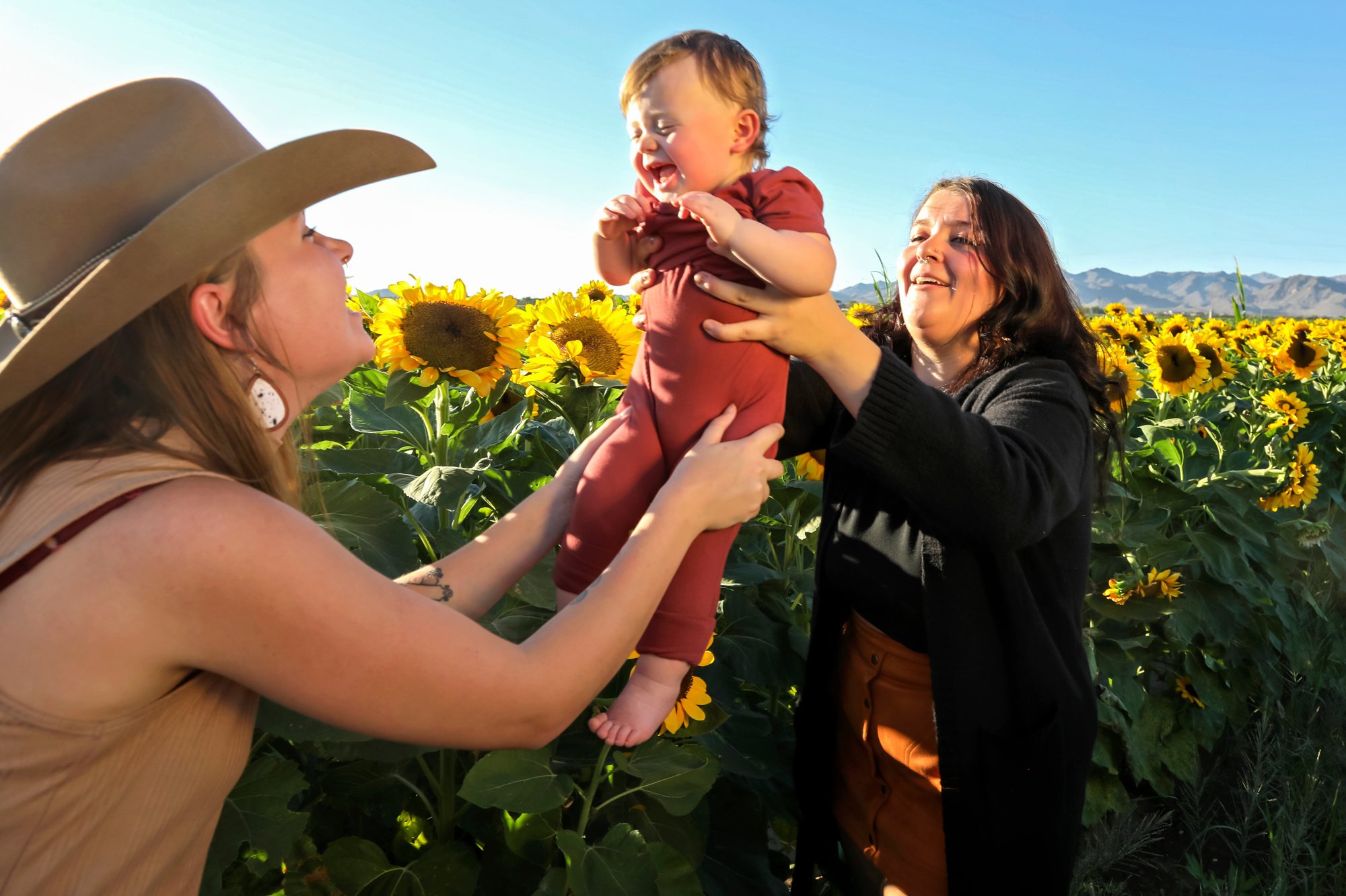 BUCKEYE ARIZONA SUNFLOWER PHOTO SHOOT 5.jpg