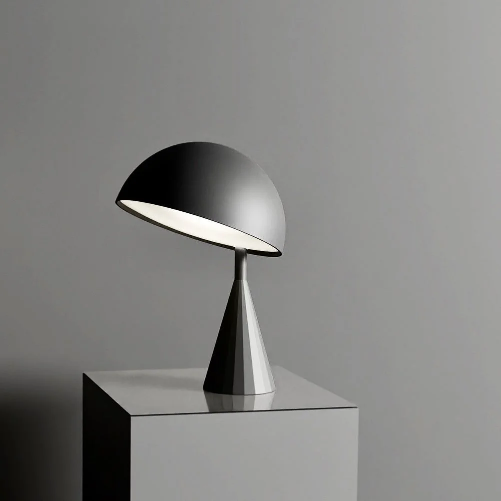 🖤 Thanks to everyone who helped on the #designbyvote posts. It was so fun working with you all and the lamp looks great. I&rsquo;ve been working on some other projects the last few weeks, but I hope to bring back the voting process in the near futur