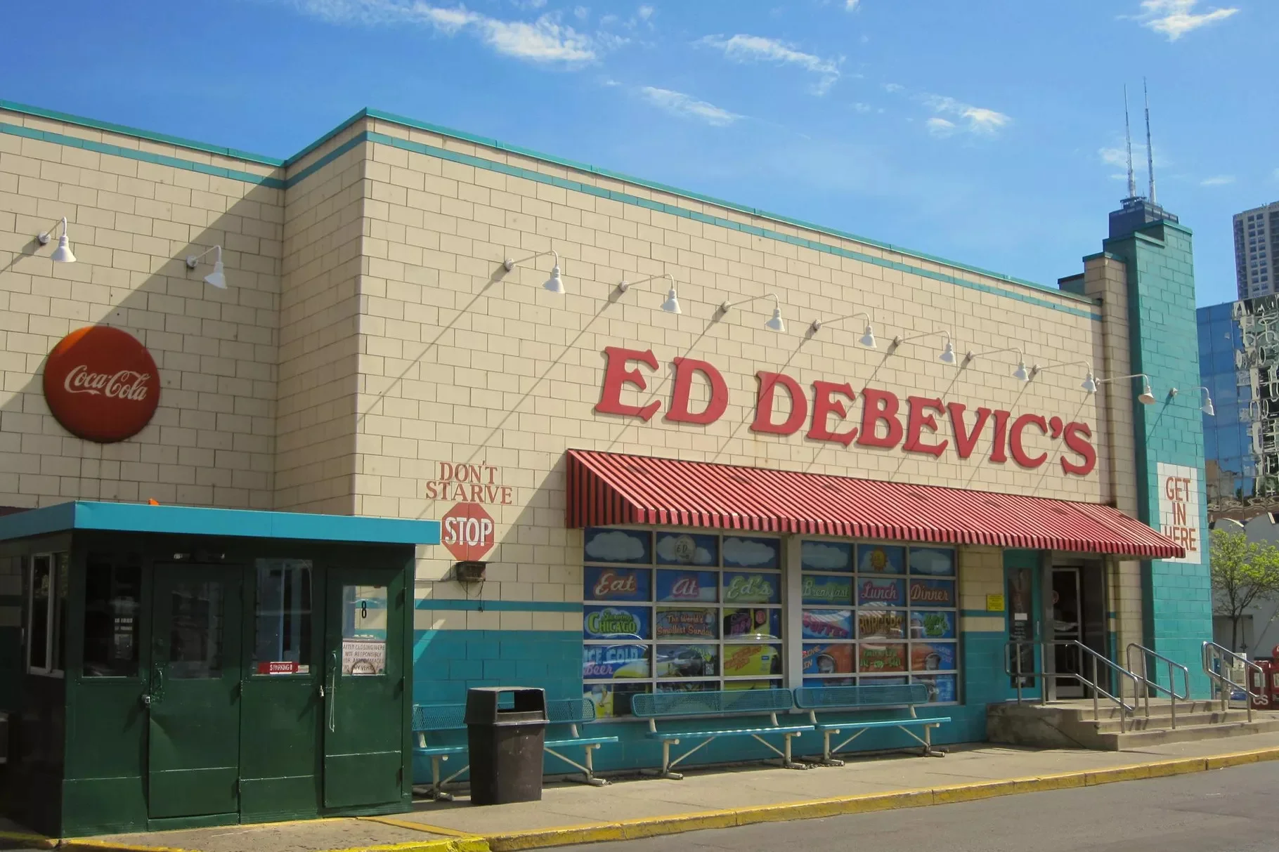 exterior-03.jpg