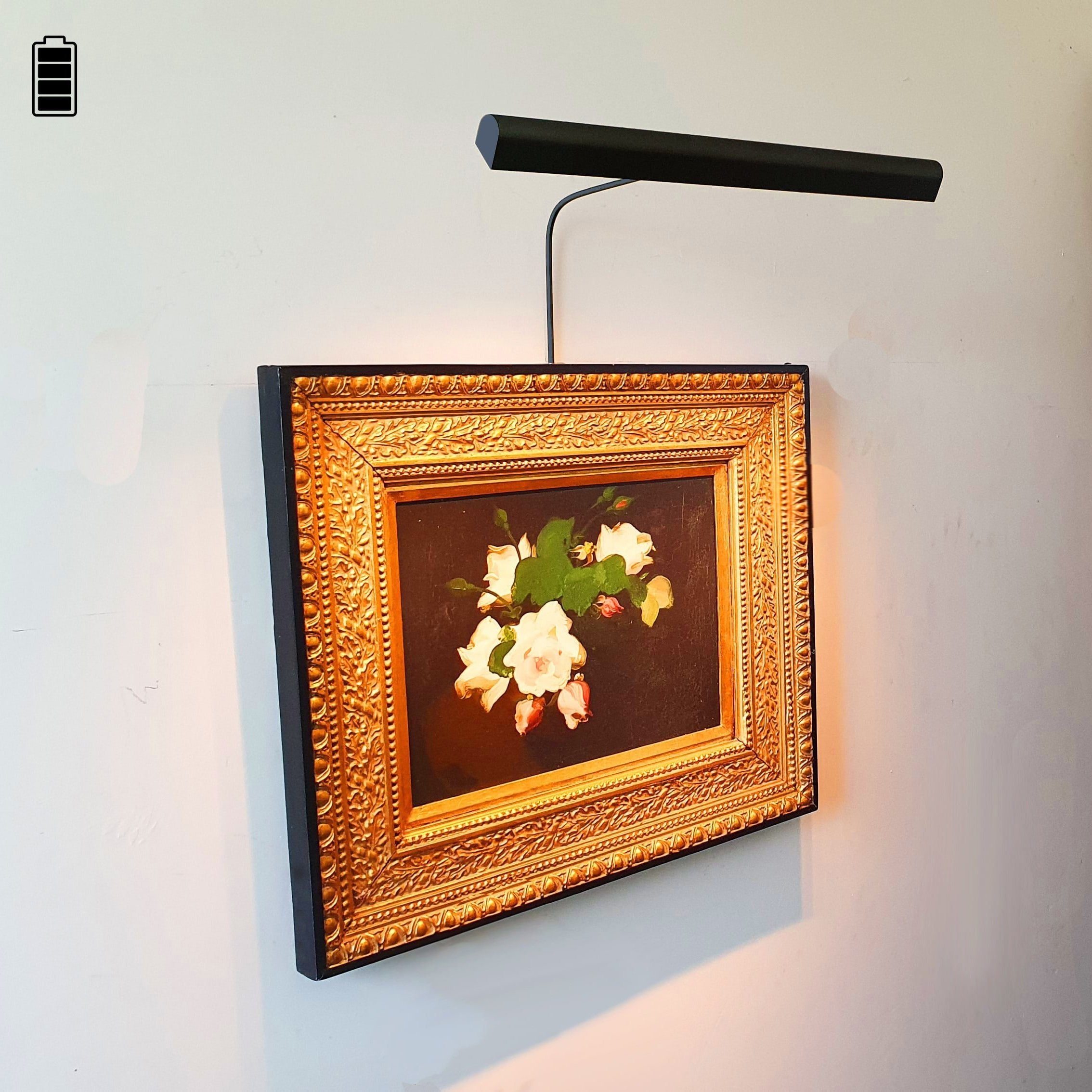 BATTERY-fine-line-24-inch-picture-light-black-min-min.jpg
