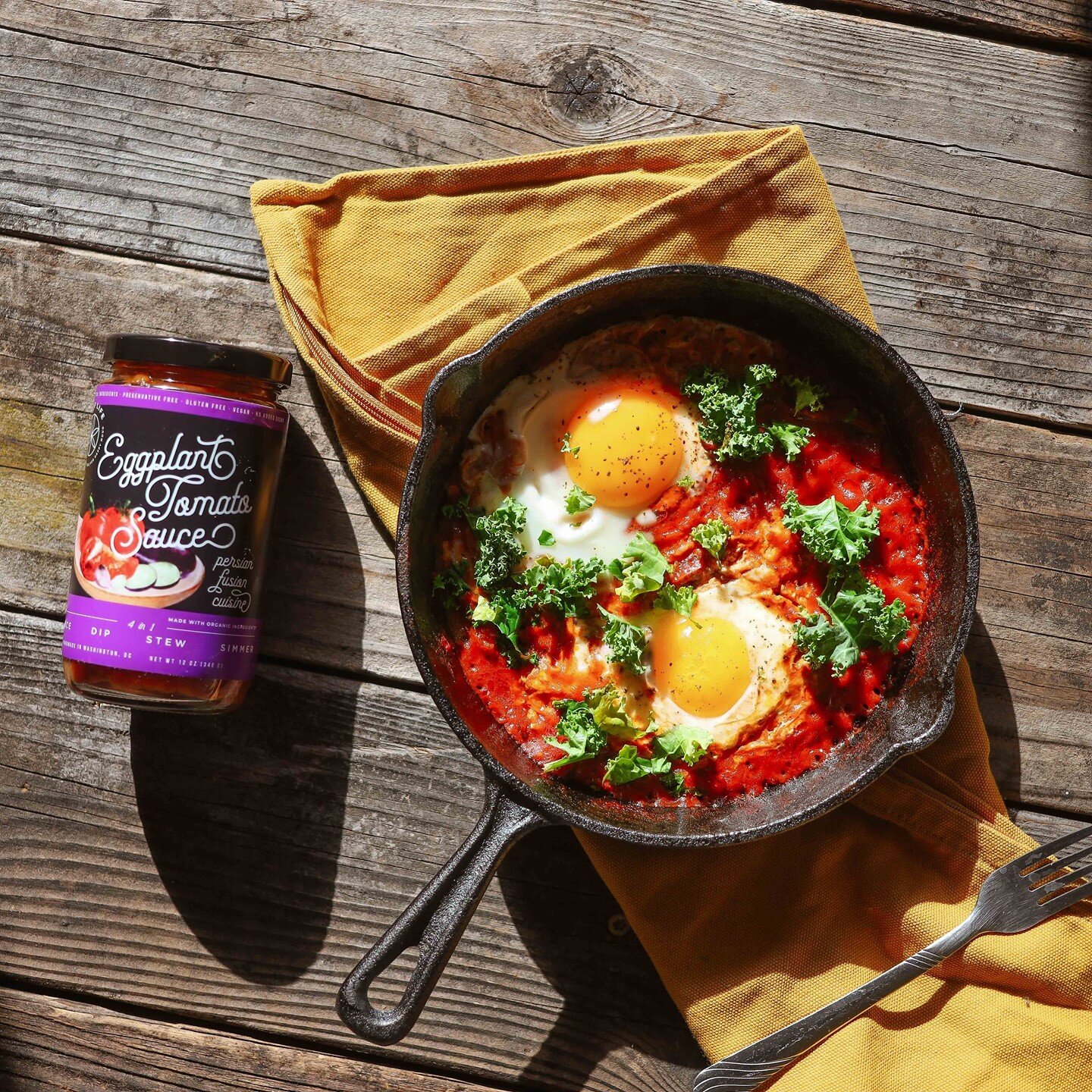 Treat yourself this weekend: Fried eggs in @enjoyspiceoflife Eggplant Tomato Sauce, chopped parsley, shaved Parmesan, and some Red paper flakes. So easy, yet absolutely delicious. 

* 
* 
* 
* 
* 
#spiceoflife #cooking #glutenfree #glutenfreerecipes 