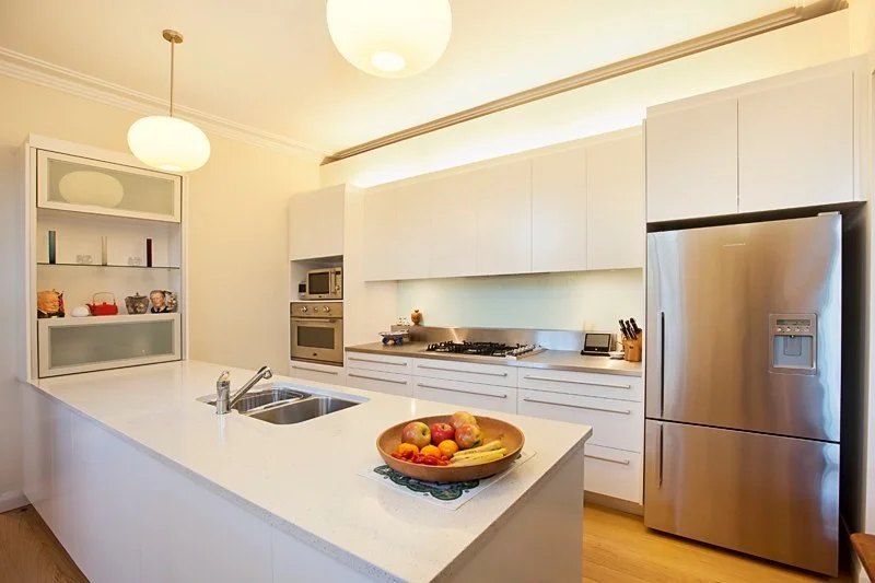 mansfield-1-kitchen4lr.jpg