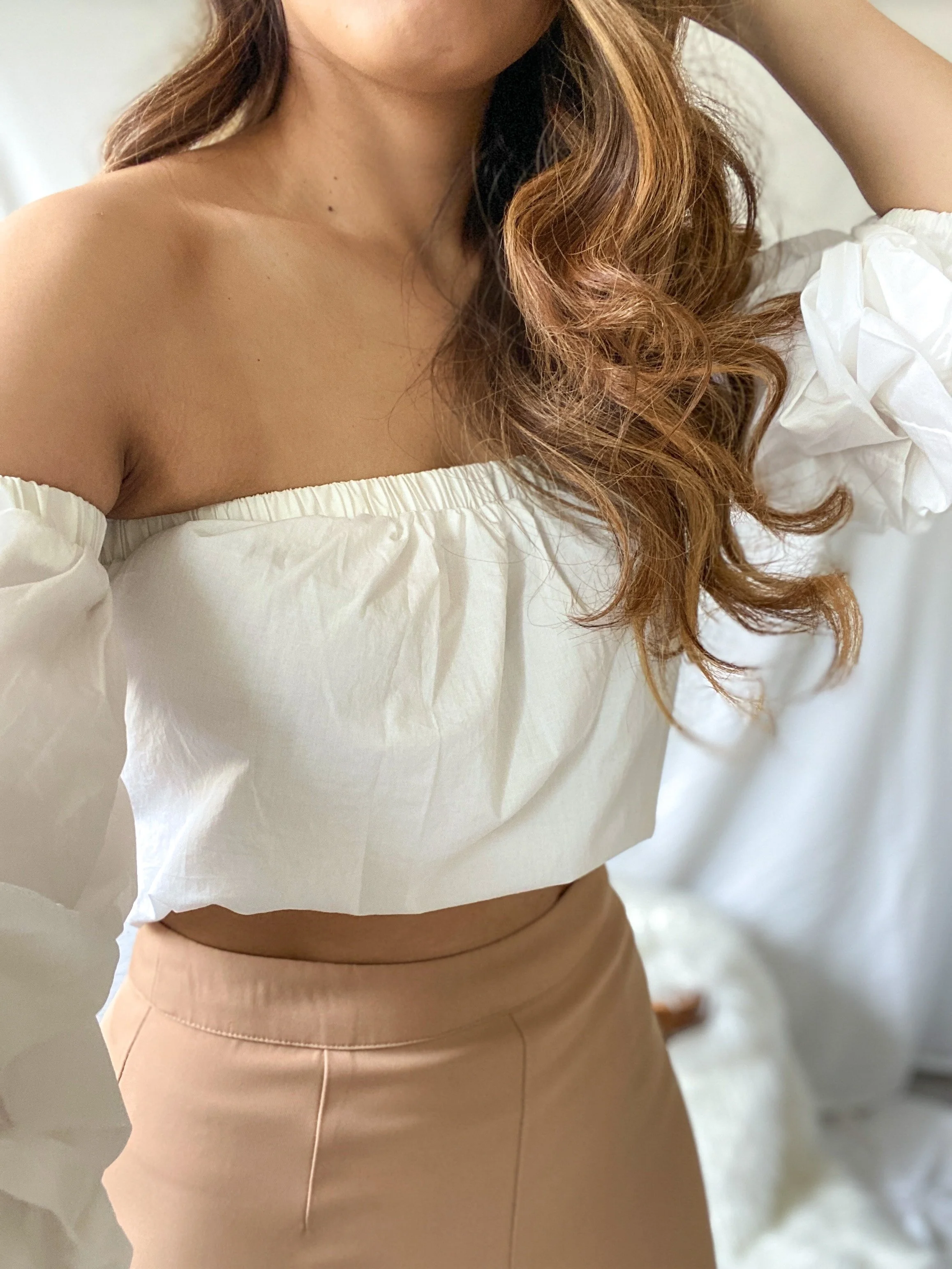 FASHION | Puffy White Top 