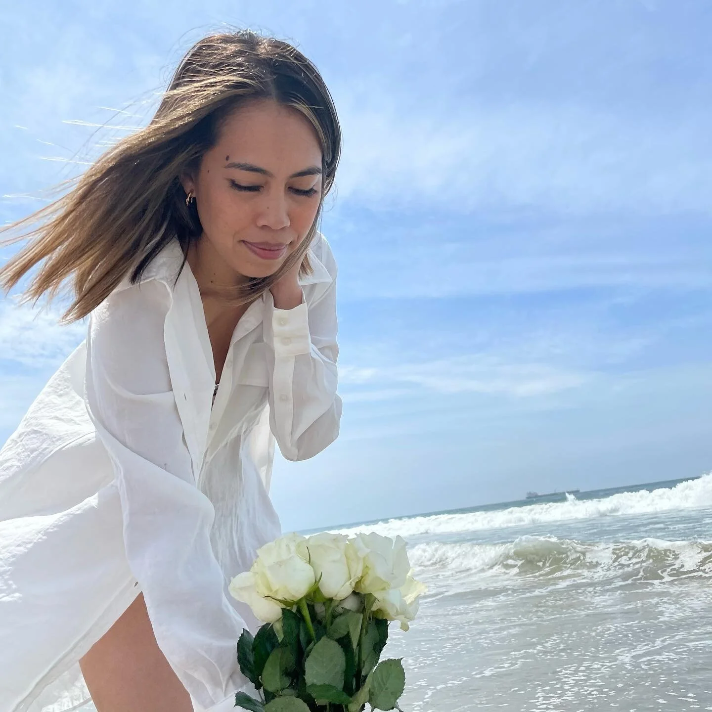 stop and smell the roses babay 
.
.
.
I&rsquo;ve been slowing  down. I&rsquo;m a busy body that never stops. Taking this time to reflect on the things I want has made me more focused on meaningful goals in life. It helps me prioritize things and prov