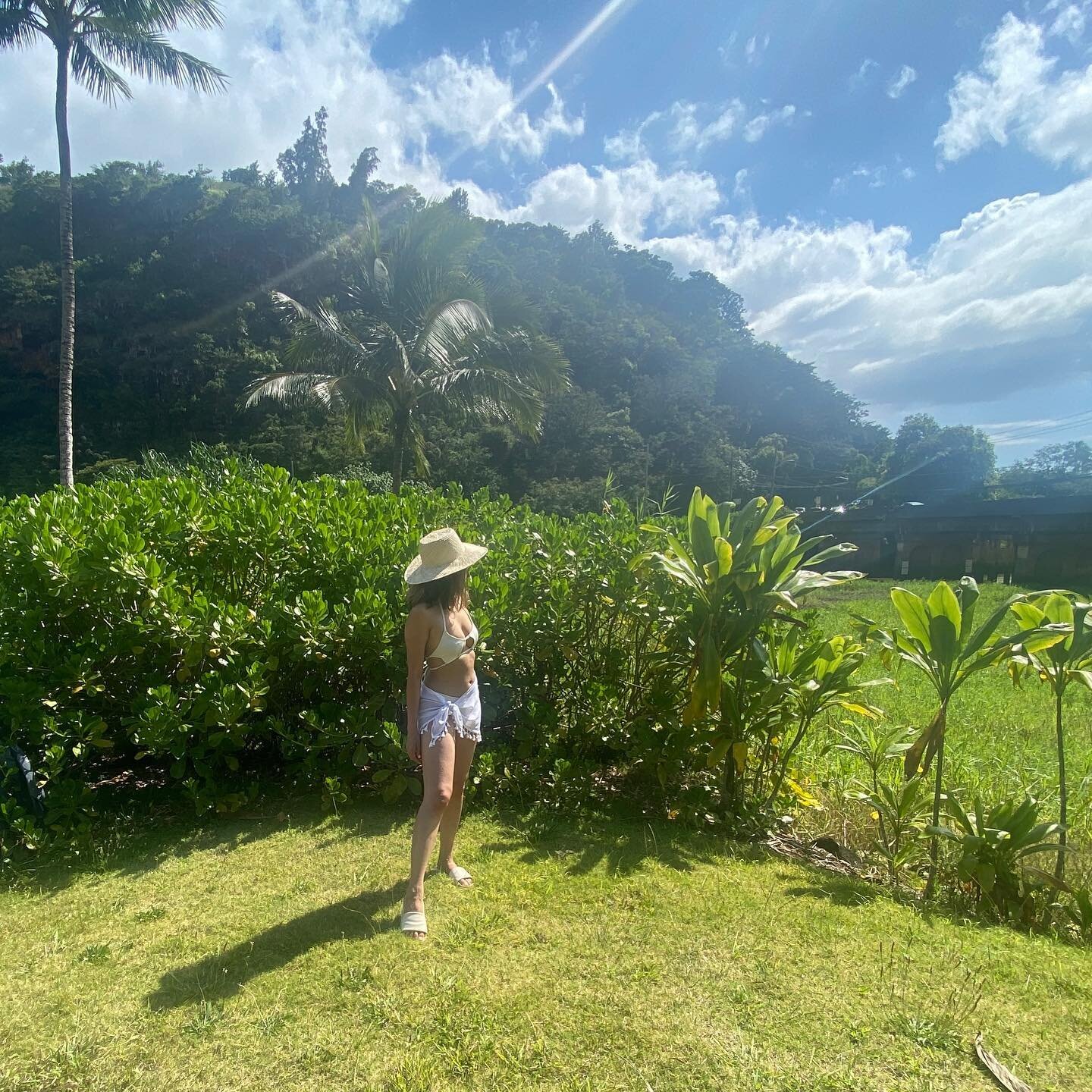 🌿 It&rsquo;s okay girl, you just forgot how blessed you are. Today, try to live life like you mean it. 🌿
.
.
.
👙 @sheinofficial 3 piece suit $20.00 ➡️ link in my bio @shop.ltk
.
.
.
#selfcareblogger #selfcare #selfcaretips #selflove #selfgrowth #s