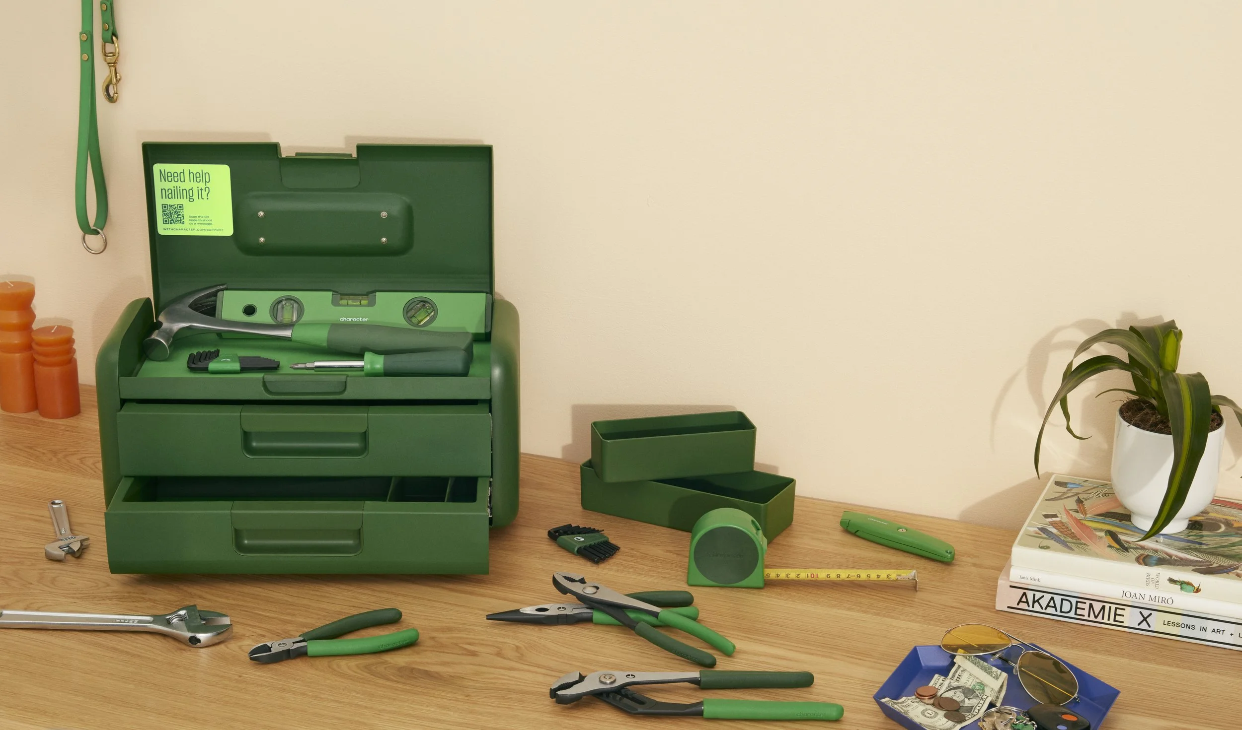 0319_Shot_01_Full_Essentials_0047_FINAL (1).jpg