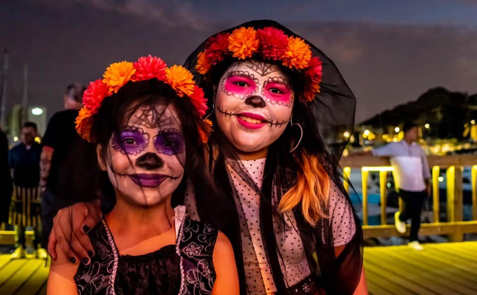 Day of the Dead Sisters 