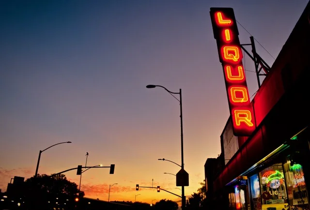 Red Neon Liquor Sign
