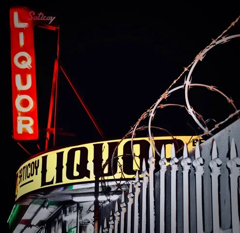 Saticoy Liquor (barbed wire)