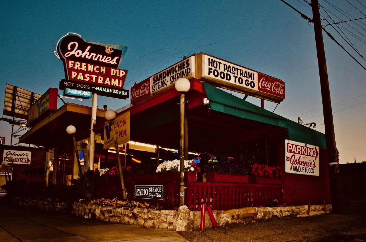 Johnnies Pastrami