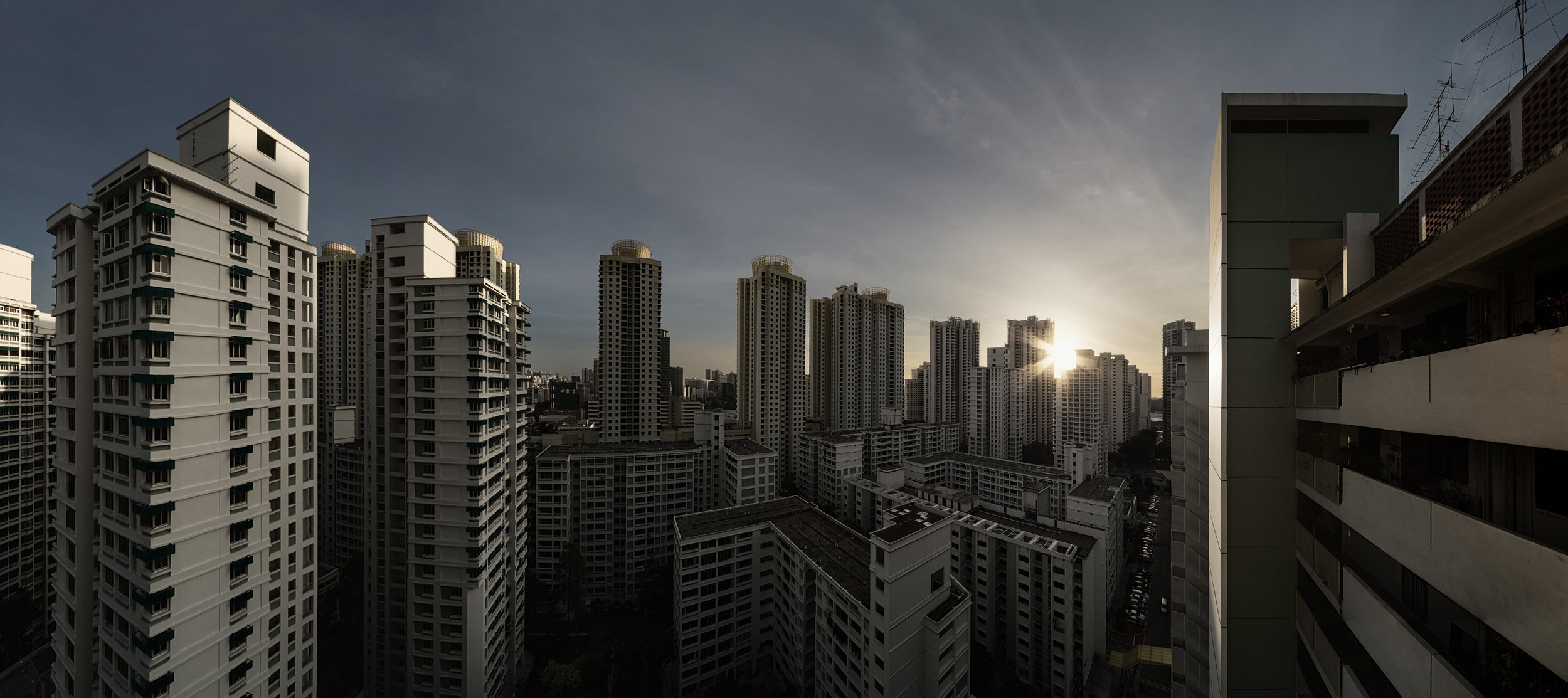 [Group 0]-IMG_4643_IMG_4772-44 imagesHDRed.jpg