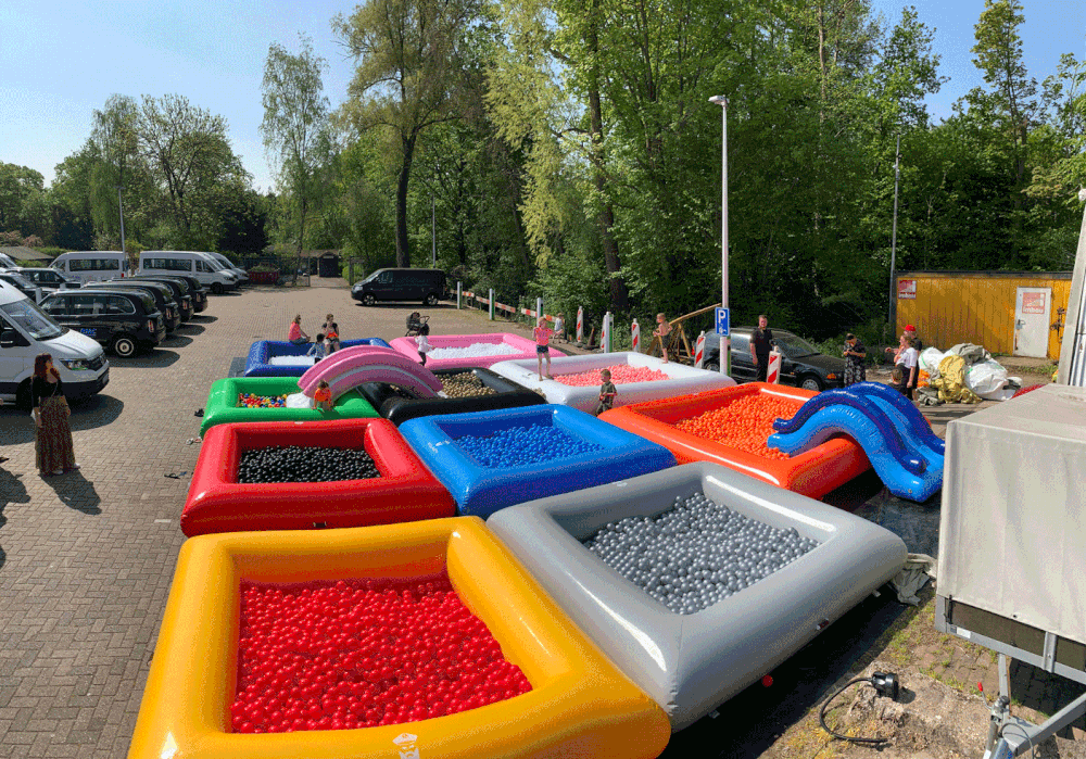 Opblaasbare ballenbaden in uw kleur