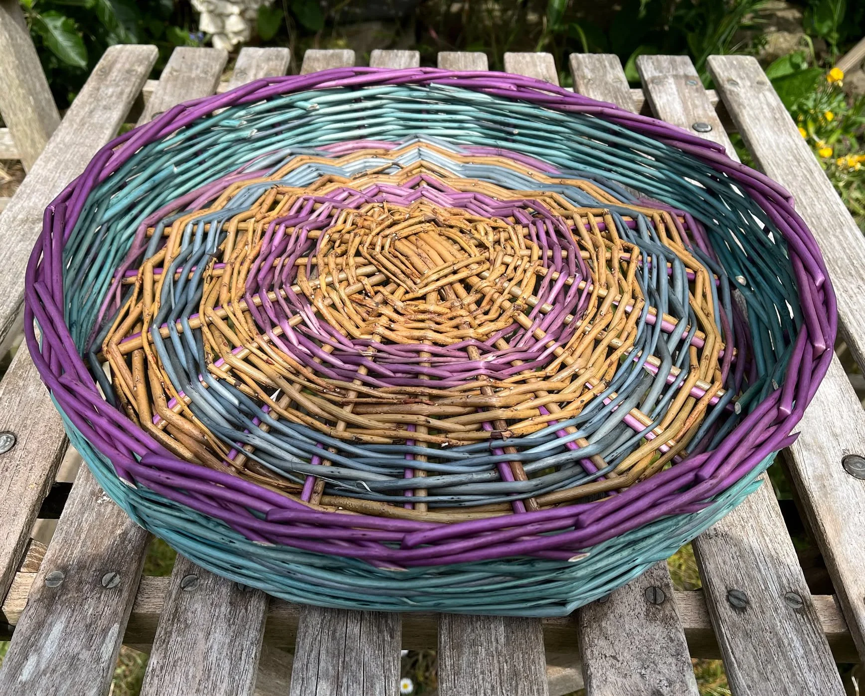 Centre piece basket with died willow.jpg