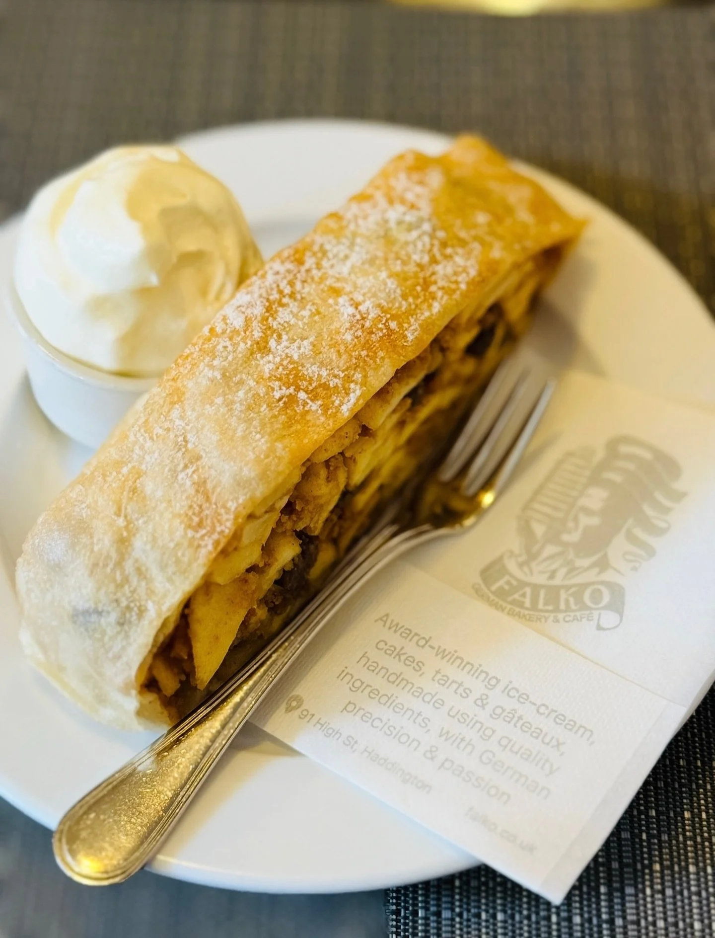 Vielen Dank a die B&auml;ckerei Falko, wir lieben eure k&ouml;stlichen Brote und Kuchen @falkohaddington. One of my favourite delights is your delicious #applestrudel served with fresh cream. Take a trip to #Haddington and stop by this incredible #Ge