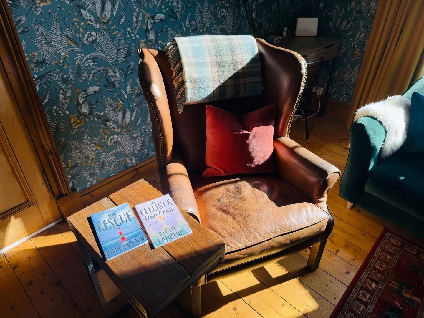 Kittie Lambton&rsquo;s novella books 📕 @onevictoriard &hearts;️

#booklover 
@worldbookdaysocial 
#reading 
#bookworm 
@portybelle 
@book_read_2day 
@cellomuseum 
@bookboxclub 
@amysbookishlife 
#worldbookday