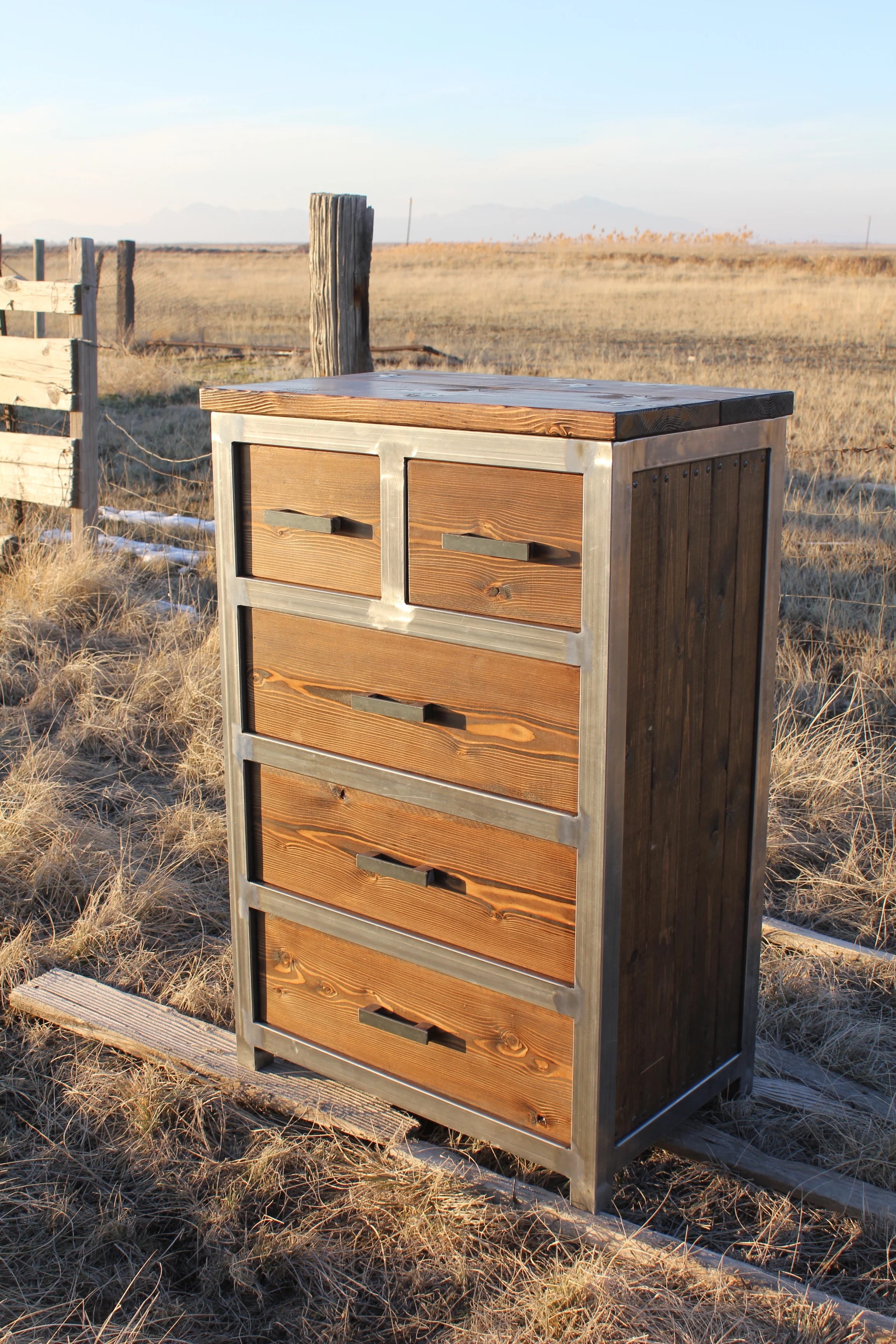 5 Drawer Dresser (Copy)