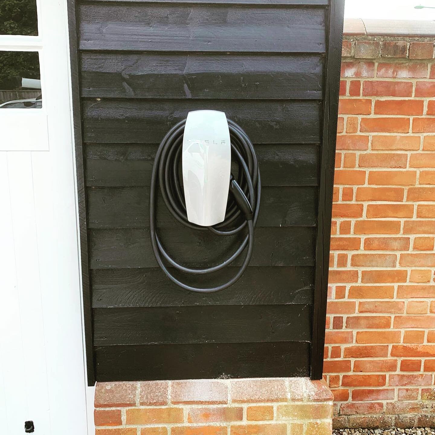 What a lovely day to install a Tesla Wall Connector ready for the devilry of a customers new Tesla Car! 
#teslauk#wallconnector#teslawallconnector#evchargepoint#electricalcontractor#electrician#suffolkbusiness
