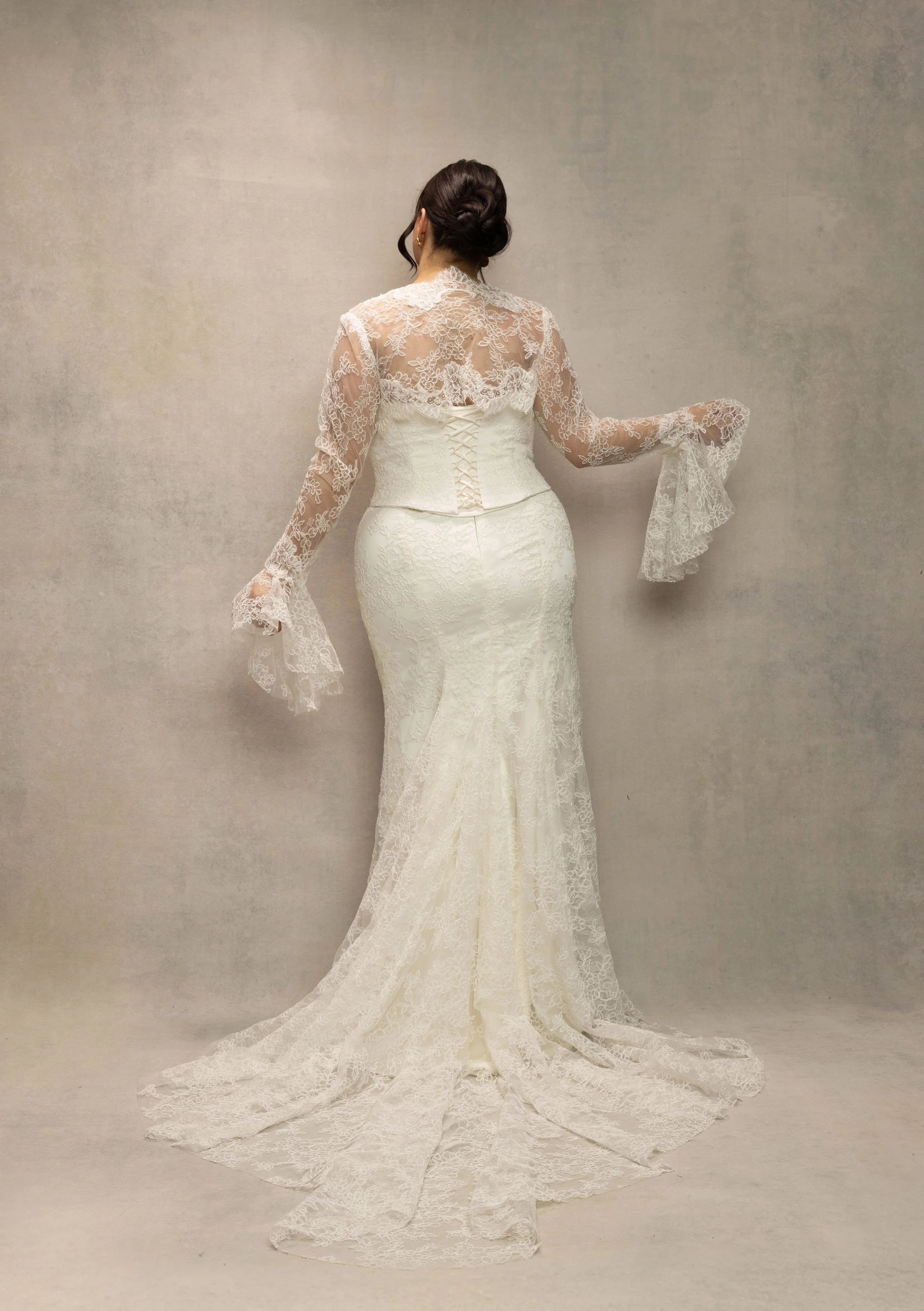 Lace-bolero-flounce-curve-3.jpg