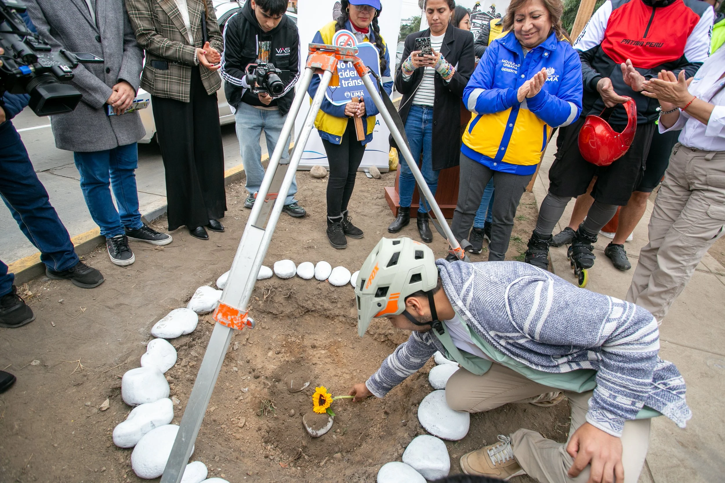 Cycleway groundbreaking2.jpg