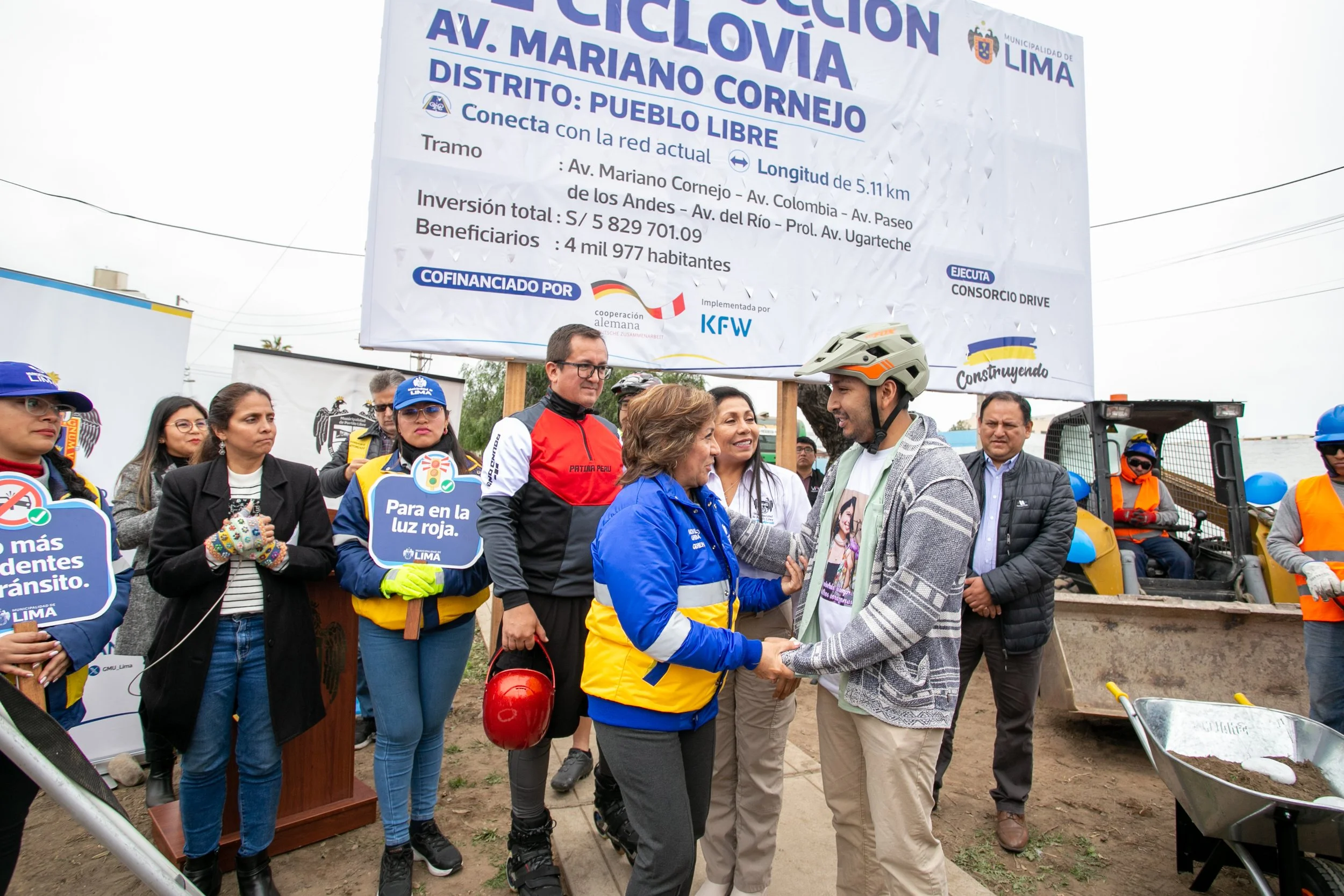 Cycleway groundbreaking.jpg