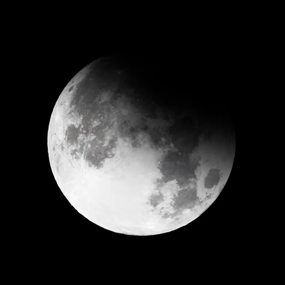 2. Partial eclipse begins