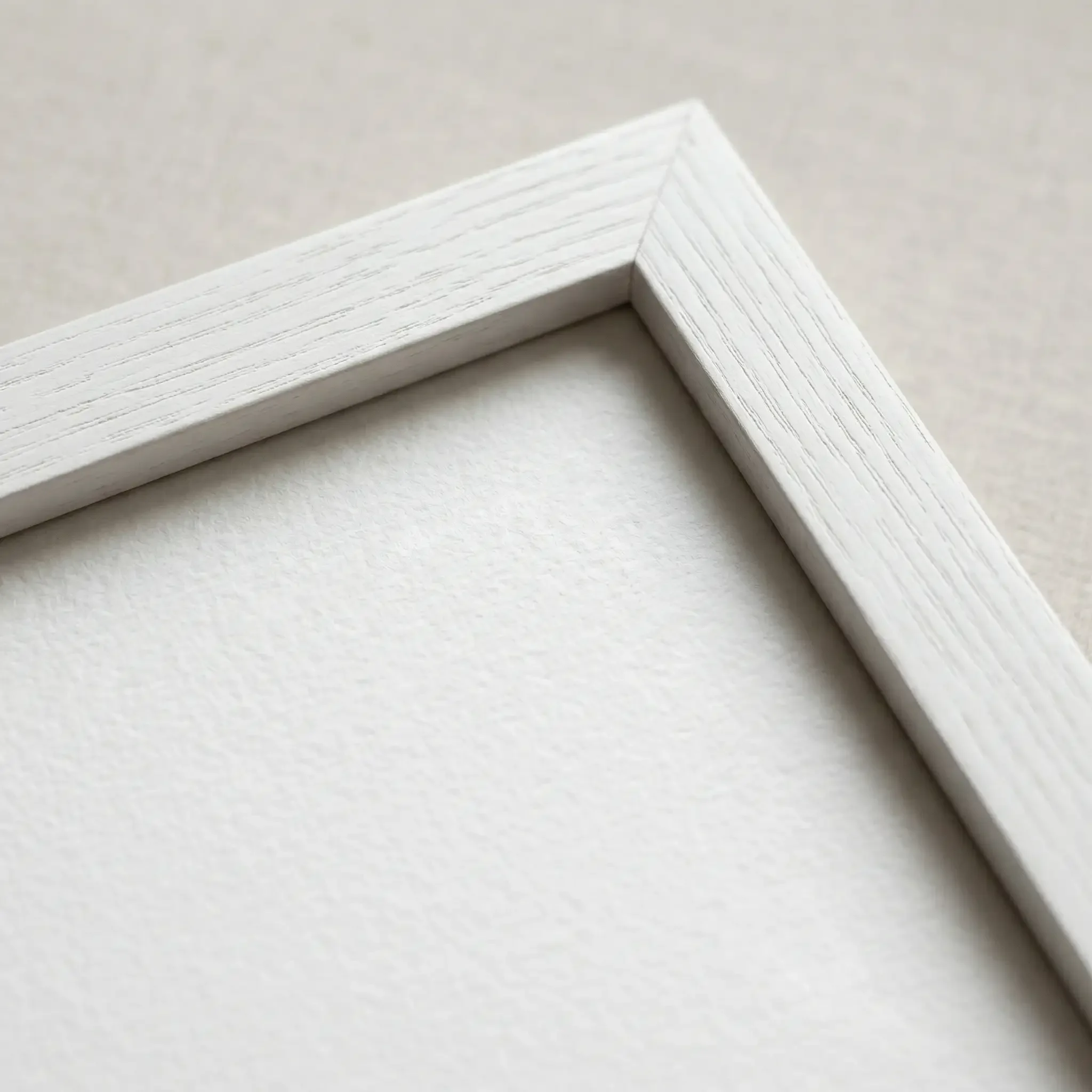Distance & Isolation Micro Close up White Frame