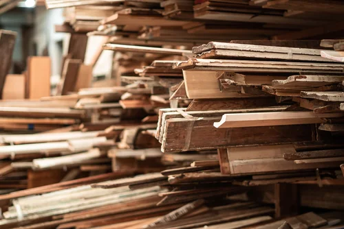 Reclaimed Resale Refab