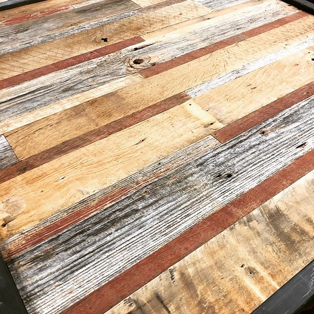 We call this one Dead Star Red. #woodwall #featurewall #accentwall #reclaimedwood