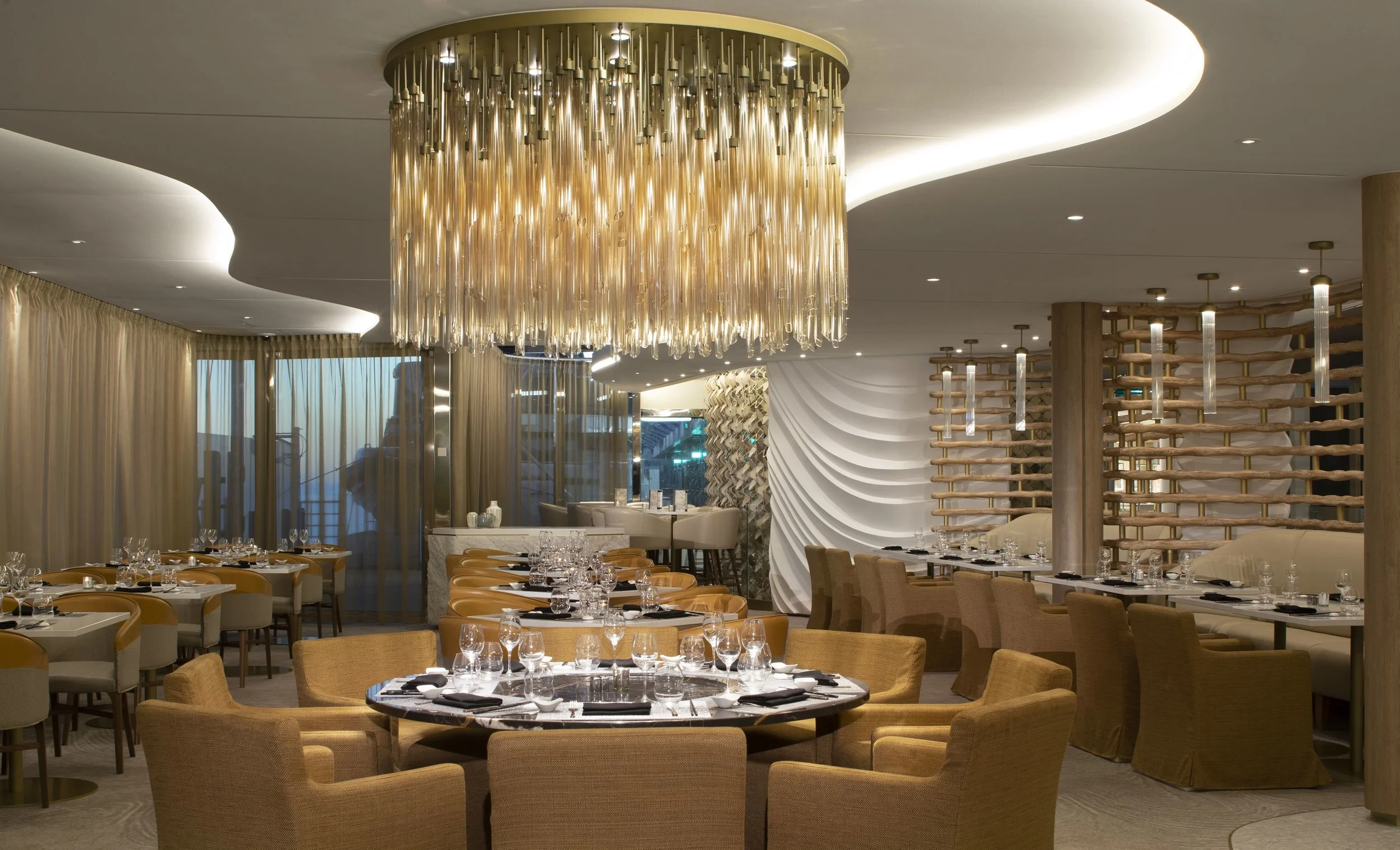 Raw on 5 Restaurant