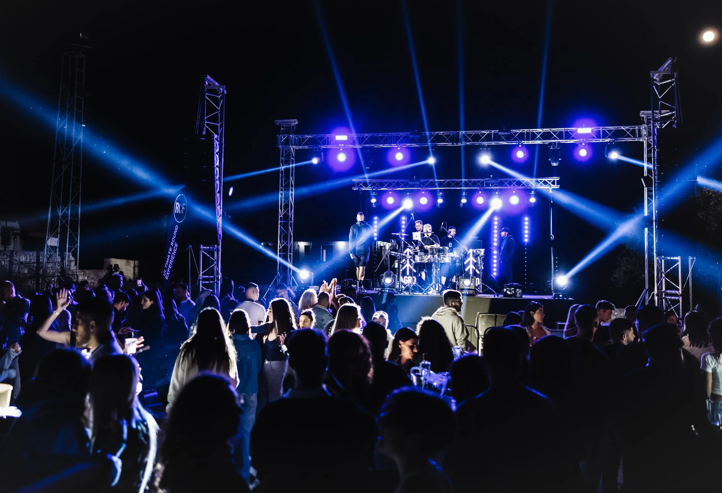 Lofou Events Concert Agro