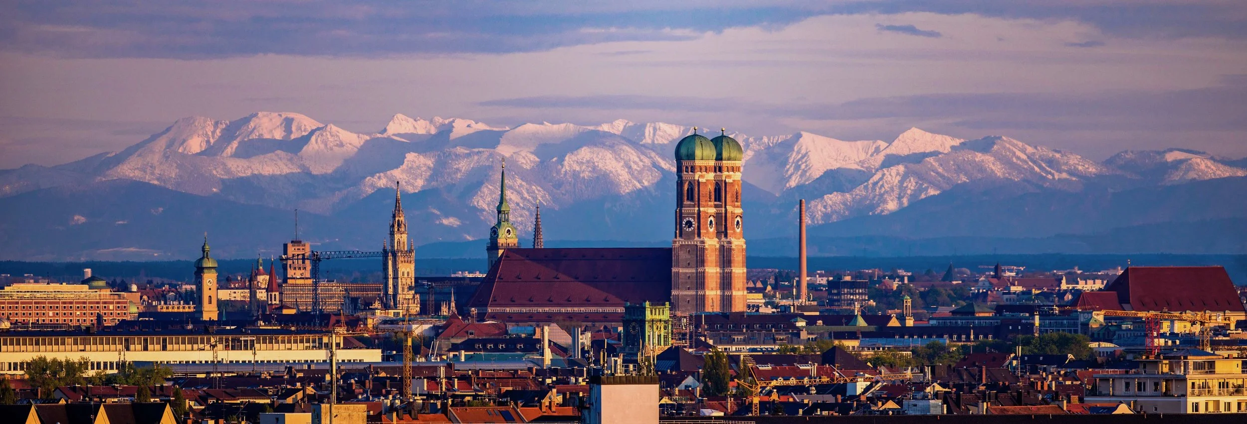 MUC Skyline stretch.jpg