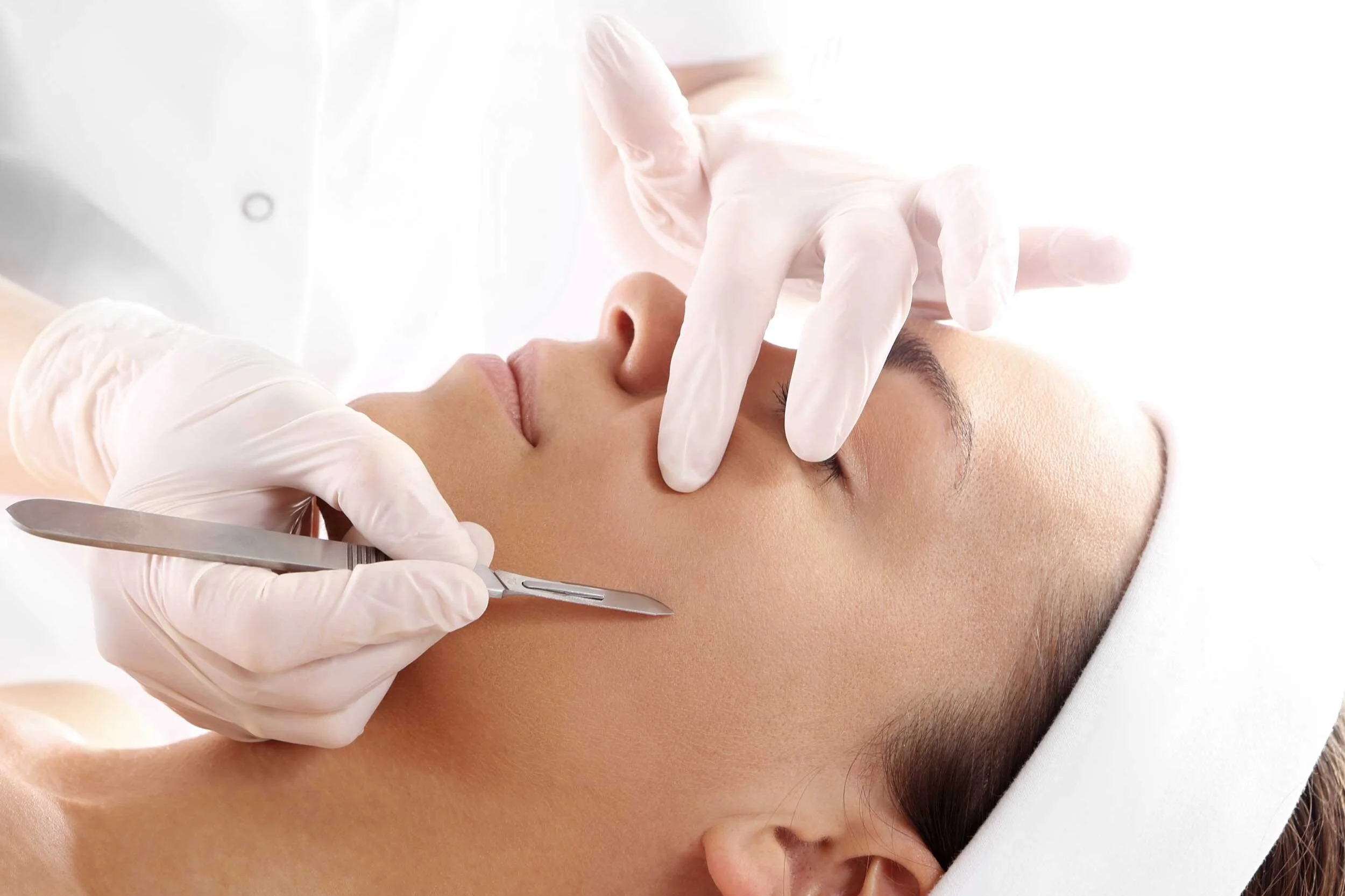 Dermaplane Facial