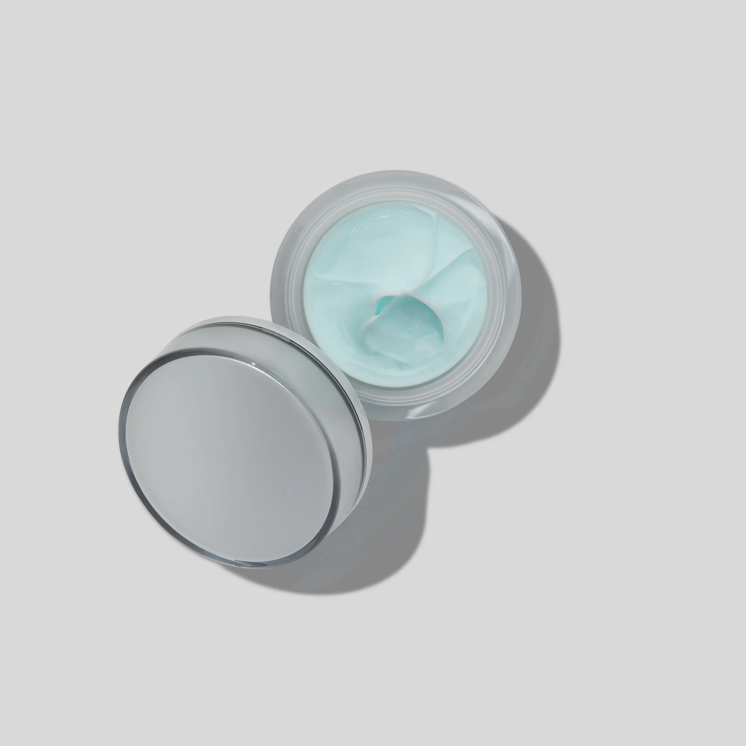 2022 Q4 WEBSHOOT ELASTIderm Eye Cream PDP macro 4400x4400 72dpi.jpg