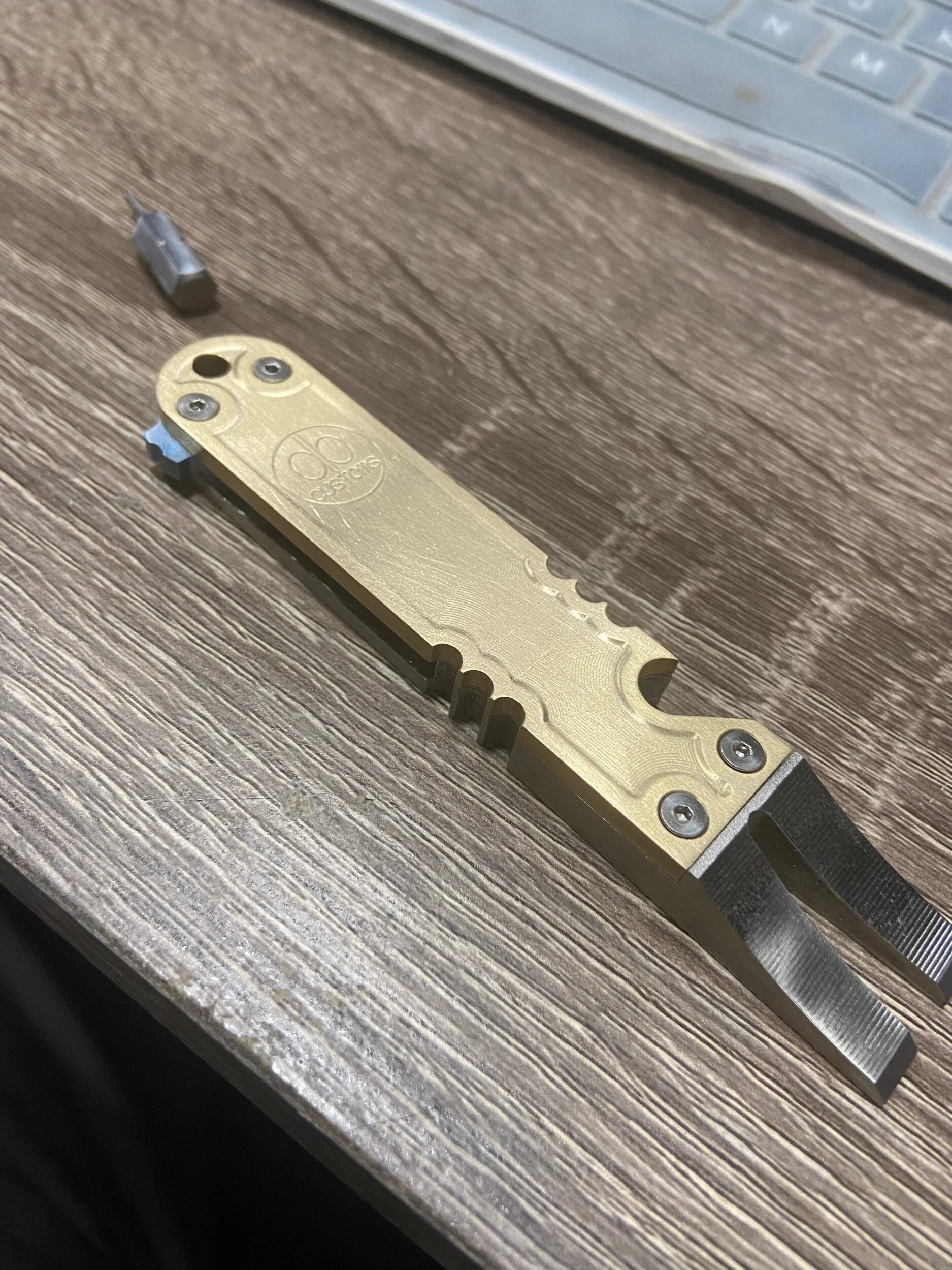 6AB2F7A3-EBFC-41EE-BDF1-7AFFE1166AB8