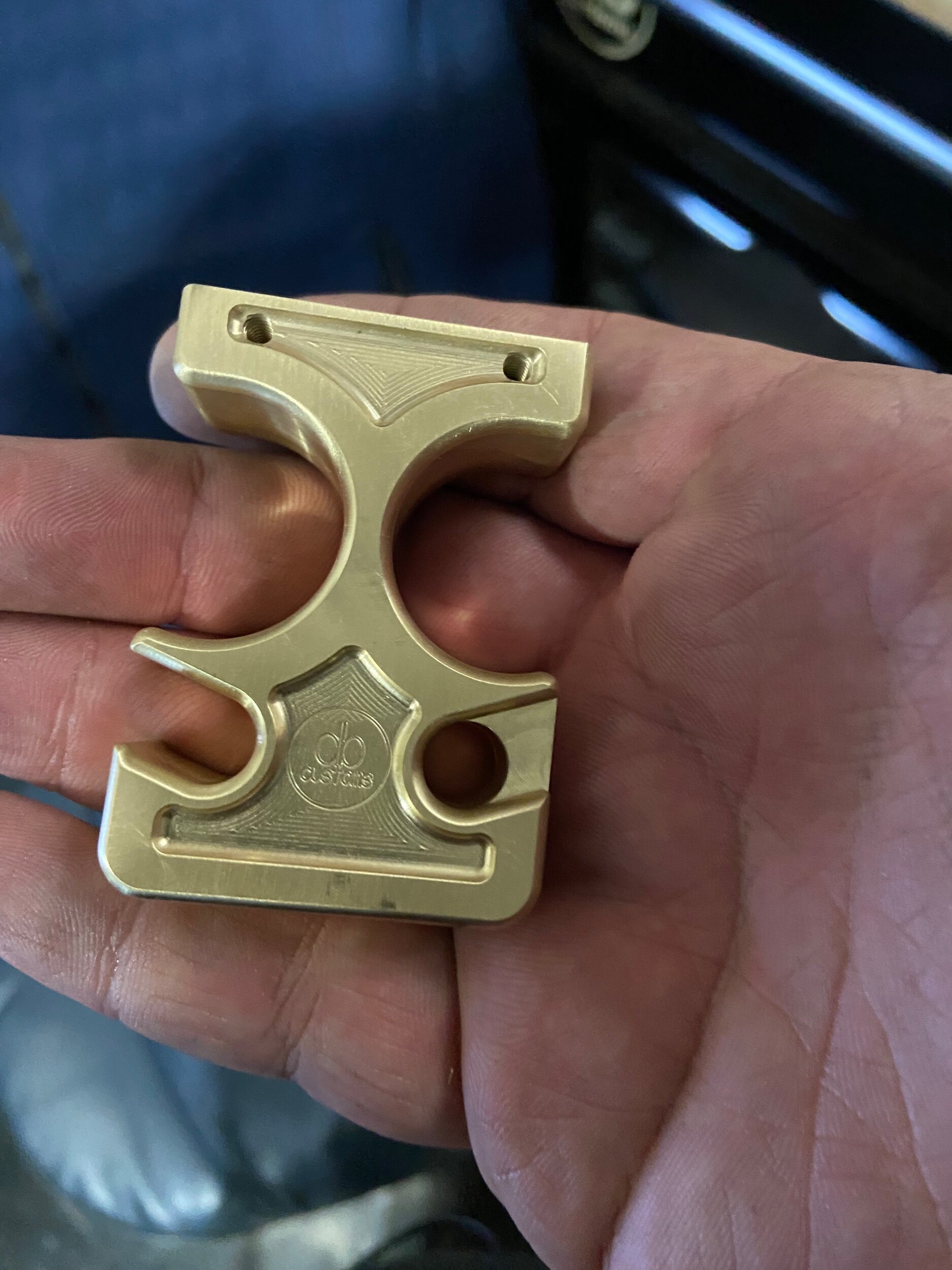 17803F5D-1266-460D-ADAC-EF3AF90DB8C7