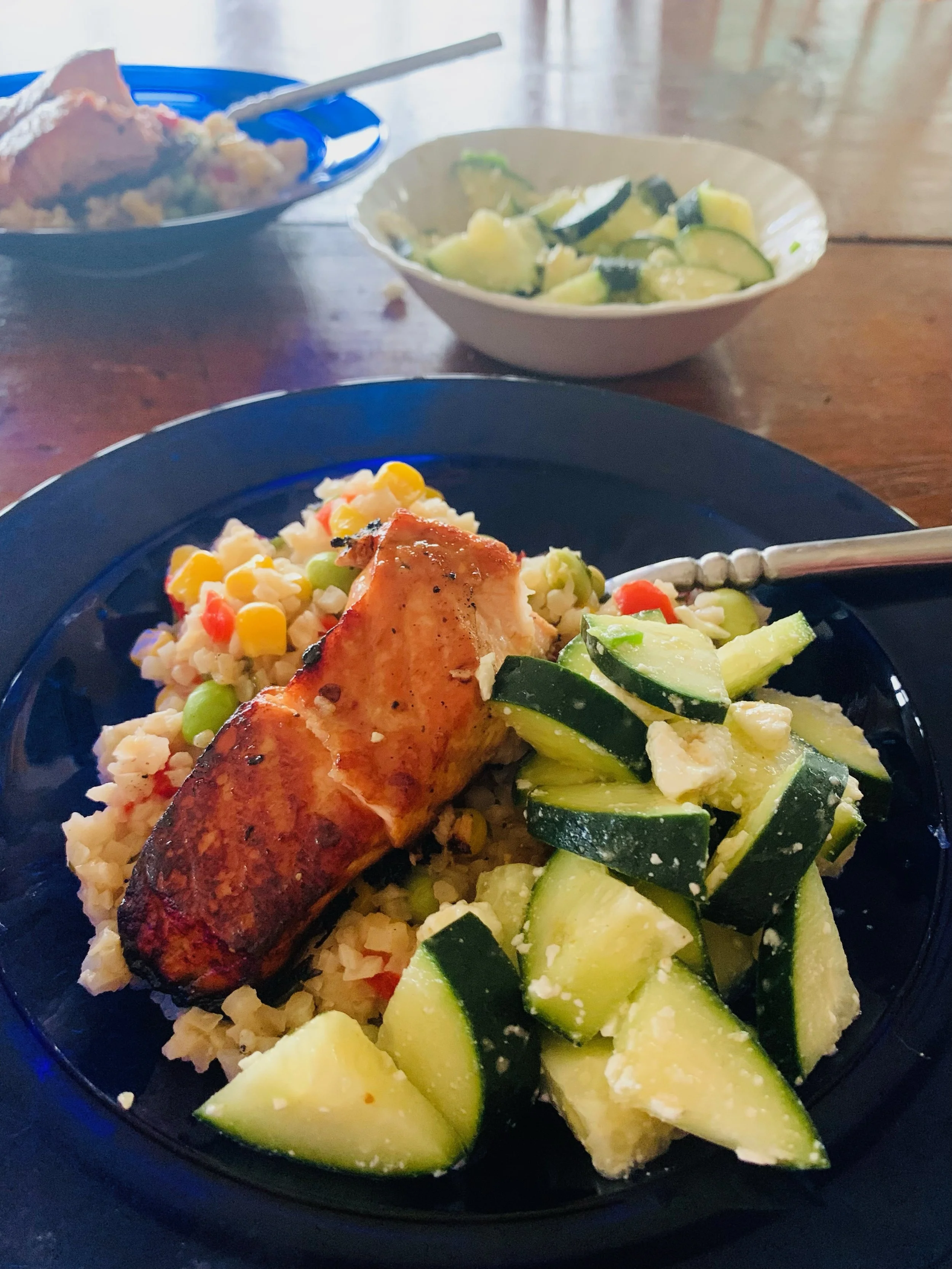 Spicy chipotle honey salmon bowl