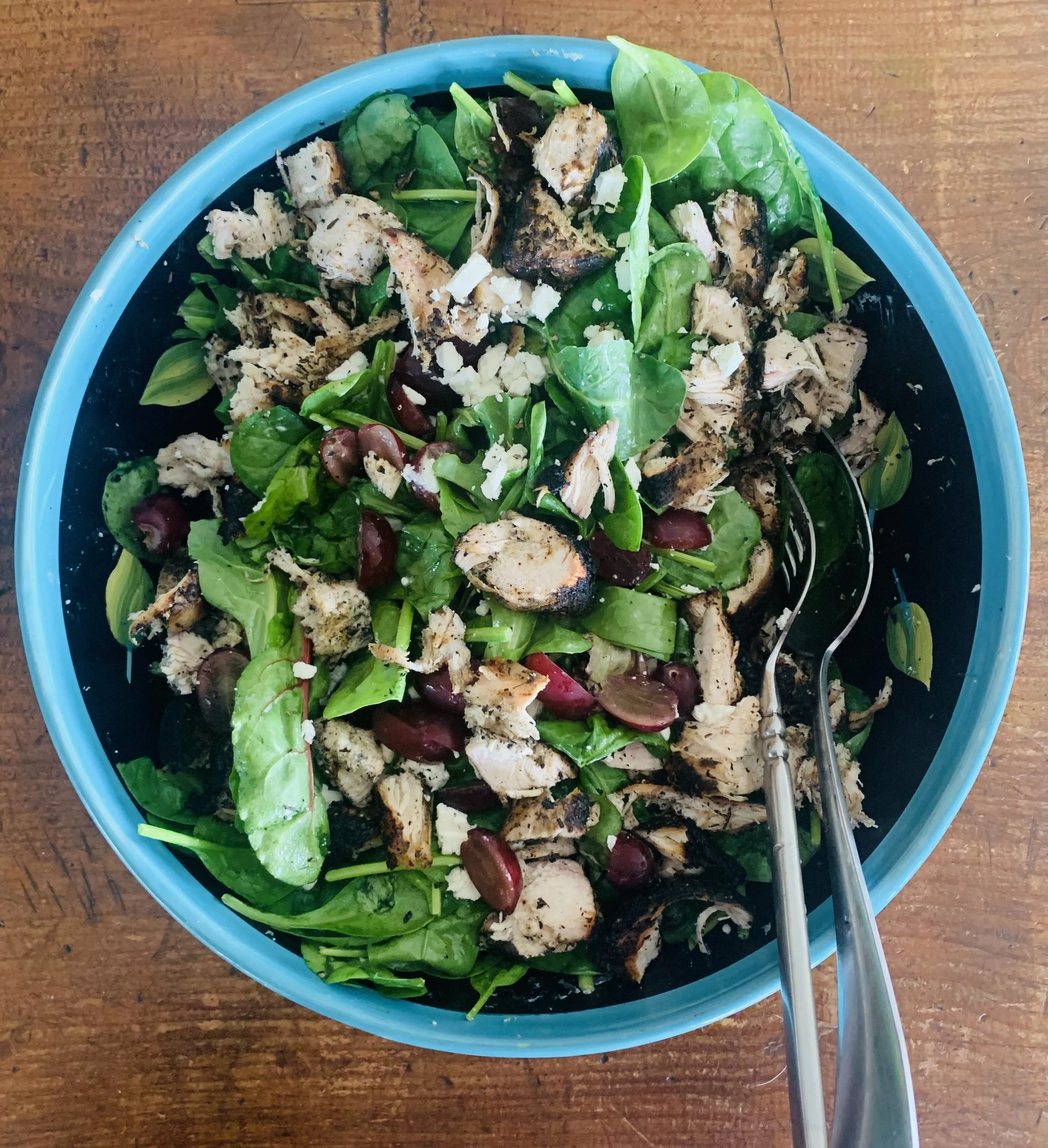 Chicken salad with goat cheese and grapes