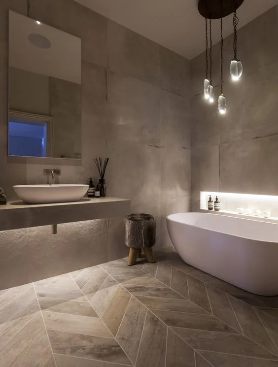 Luxurious Bathroom with Neutral Stone and Tile Colors cheaphomedecorideas.com